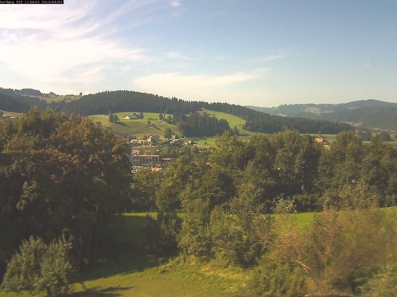 Webcam-Bild: Aussicht vom Dorfberg in Langnau 20160902-110601