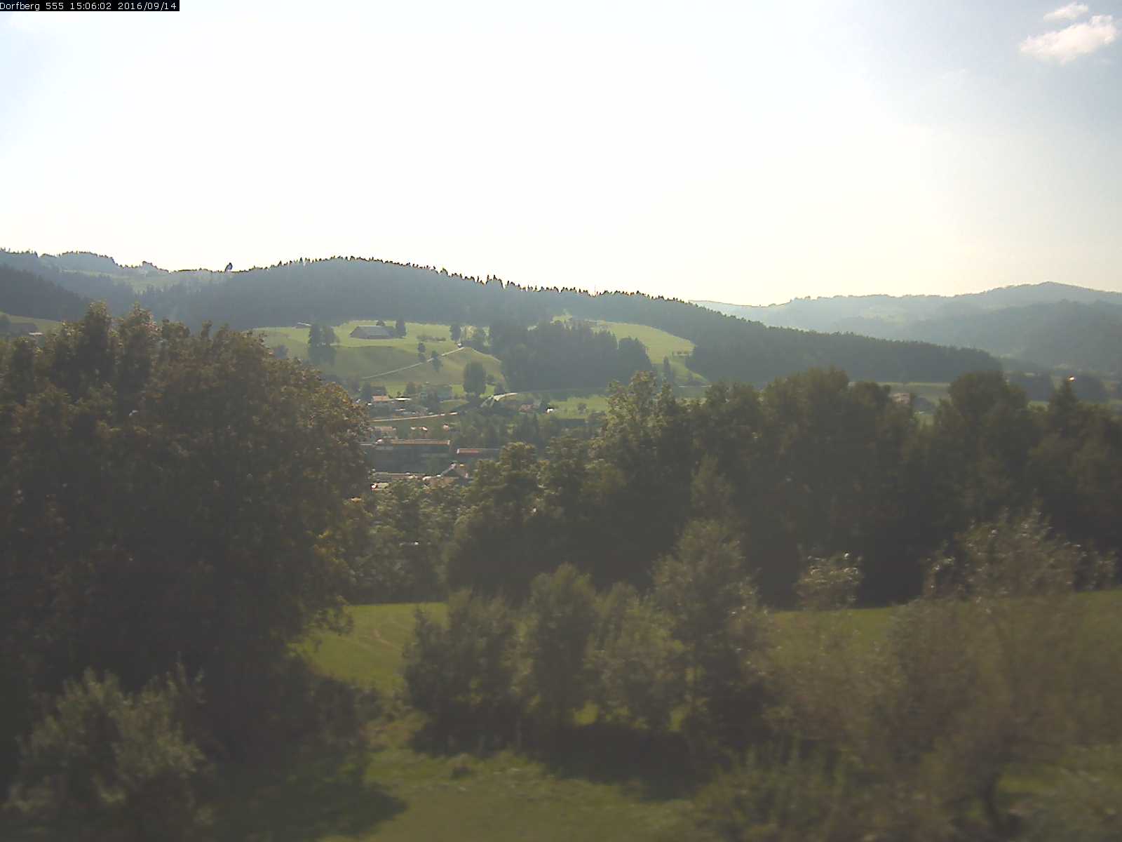 Webcam-Bild: Aussicht vom Dorfberg in Langnau 20160914-150601