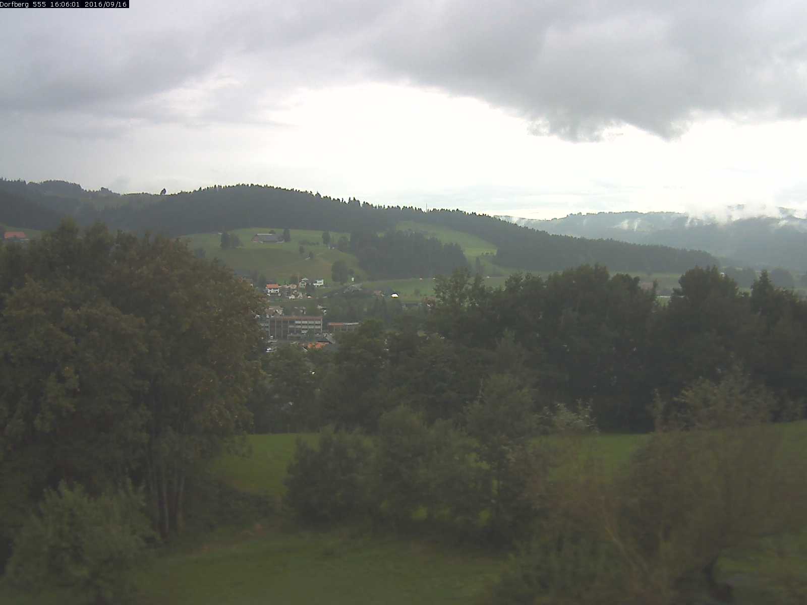 Webcam-Bild: Aussicht vom Dorfberg in Langnau 20160916-160601