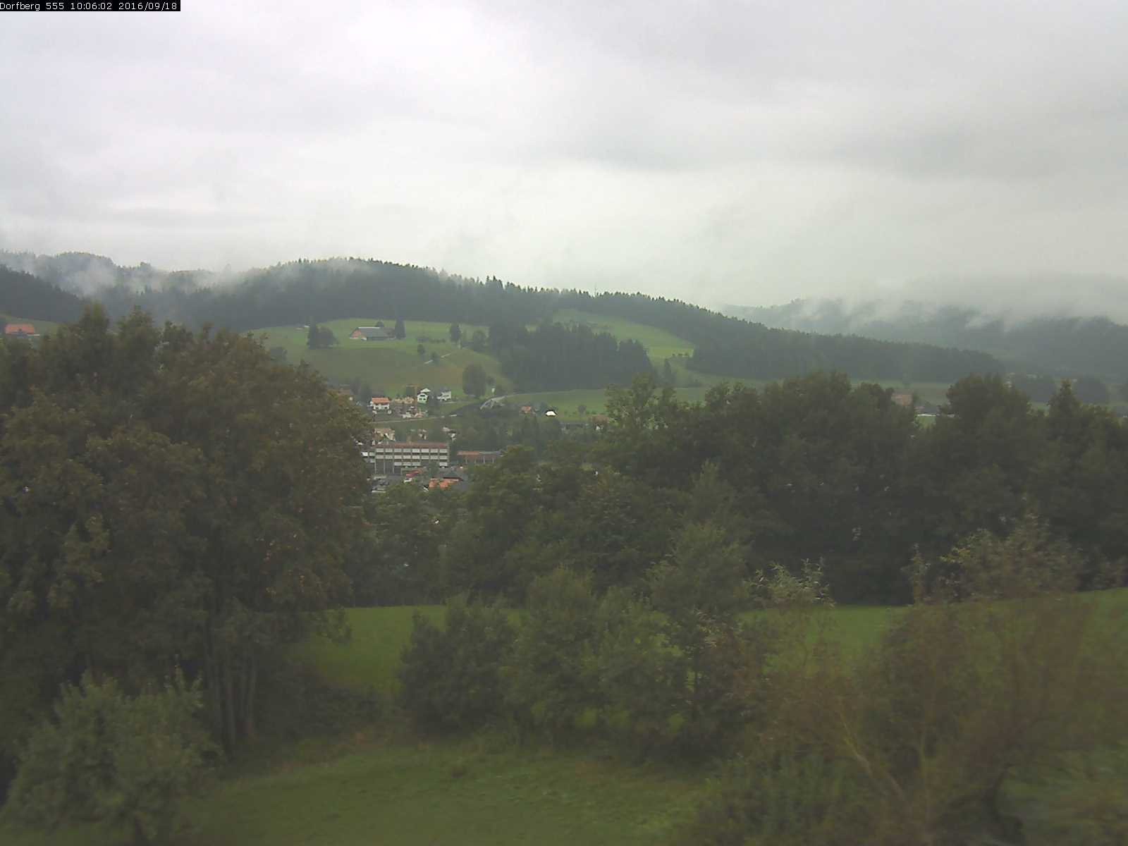Webcam-Bild: Aussicht vom Dorfberg in Langnau 20160918-100601