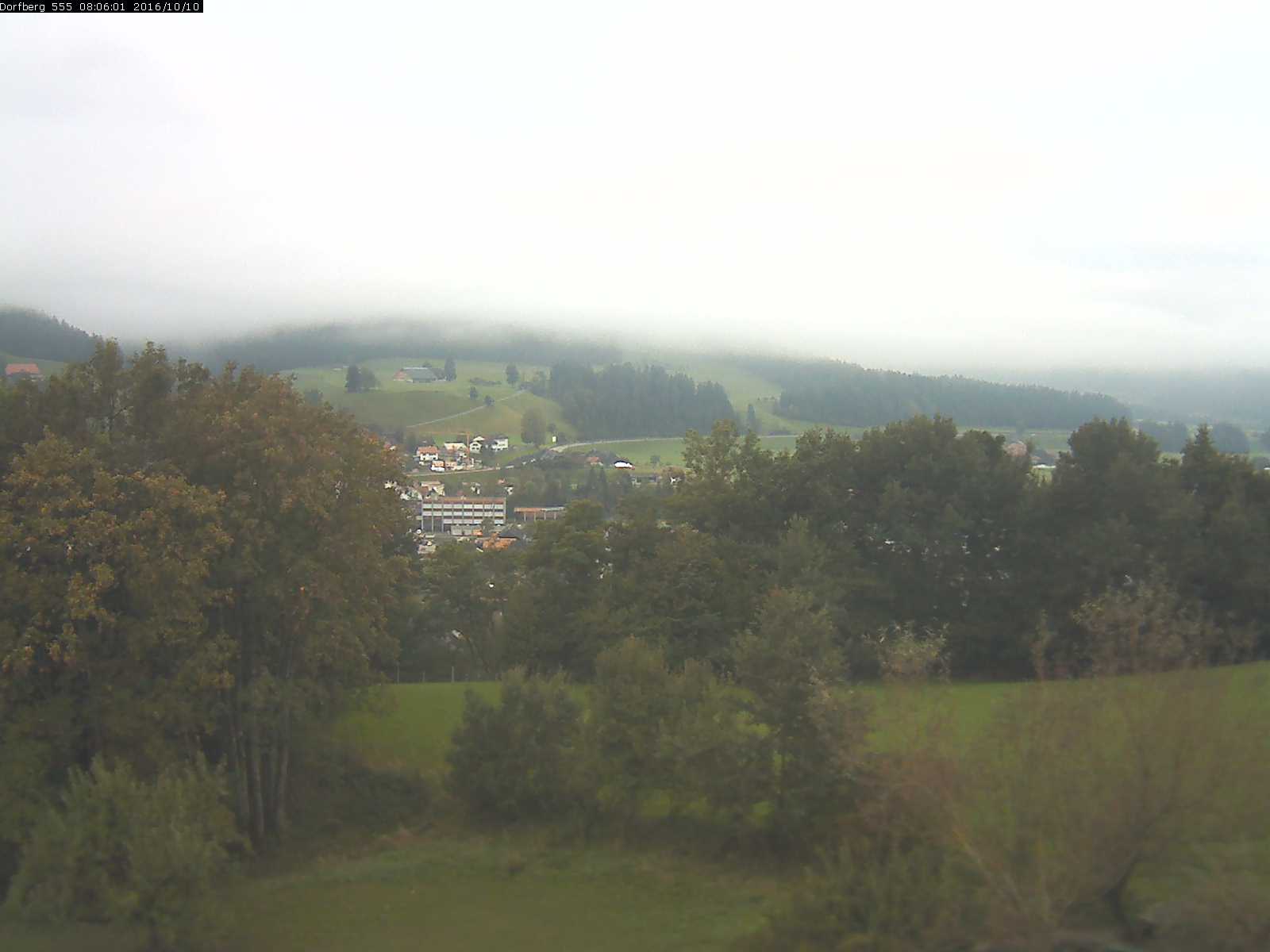 Webcam-Bild: Aussicht vom Dorfberg in Langnau 20161010-080601