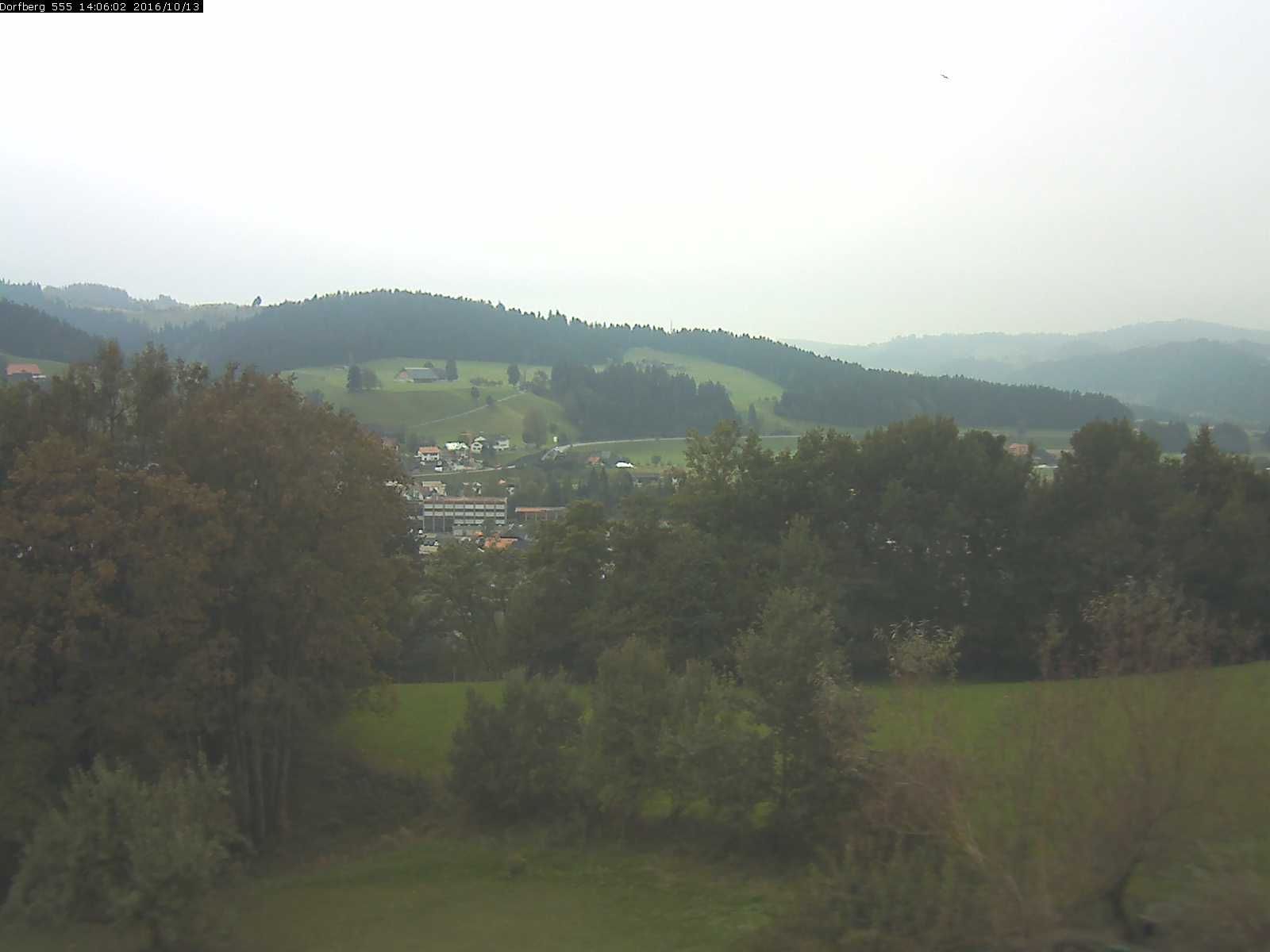 Webcam-Bild: Aussicht vom Dorfberg in Langnau 20161013-140601