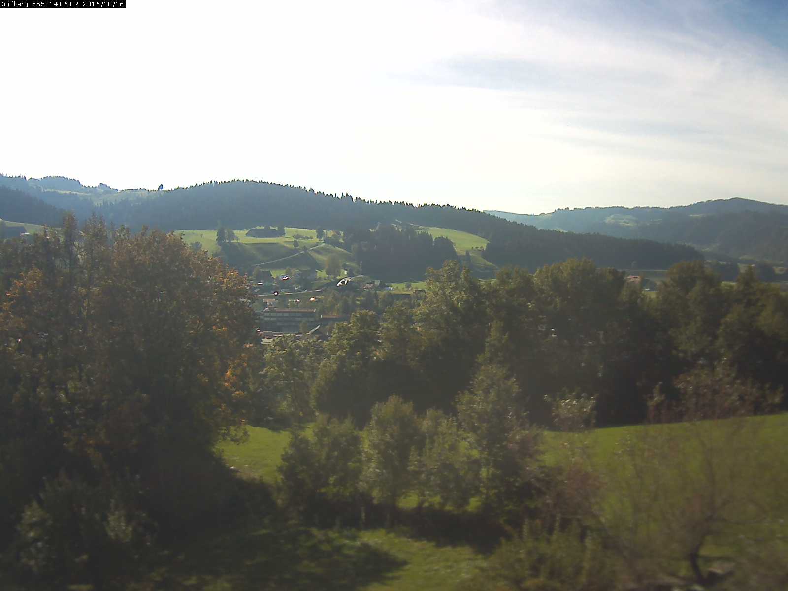 Webcam-Bild: Aussicht vom Dorfberg in Langnau 20161016-140601