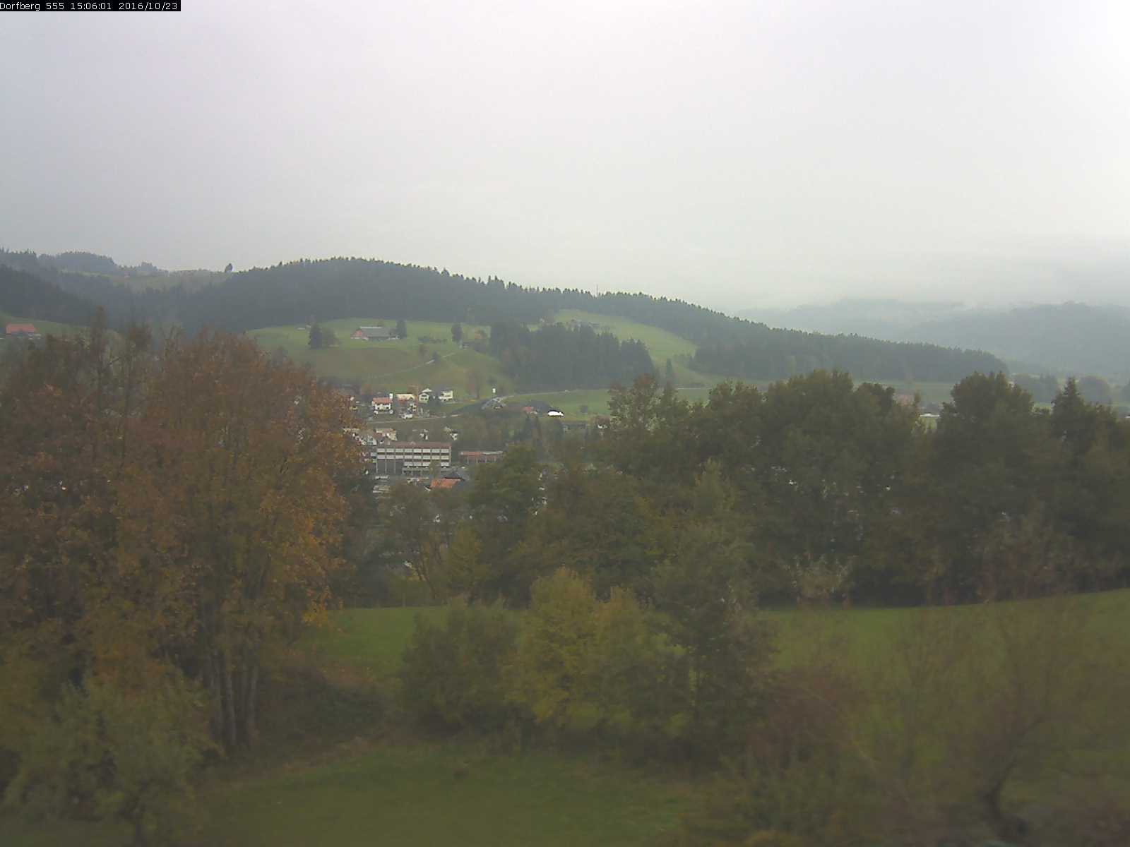 Webcam-Bild: Aussicht vom Dorfberg in Langnau 20161023-150601