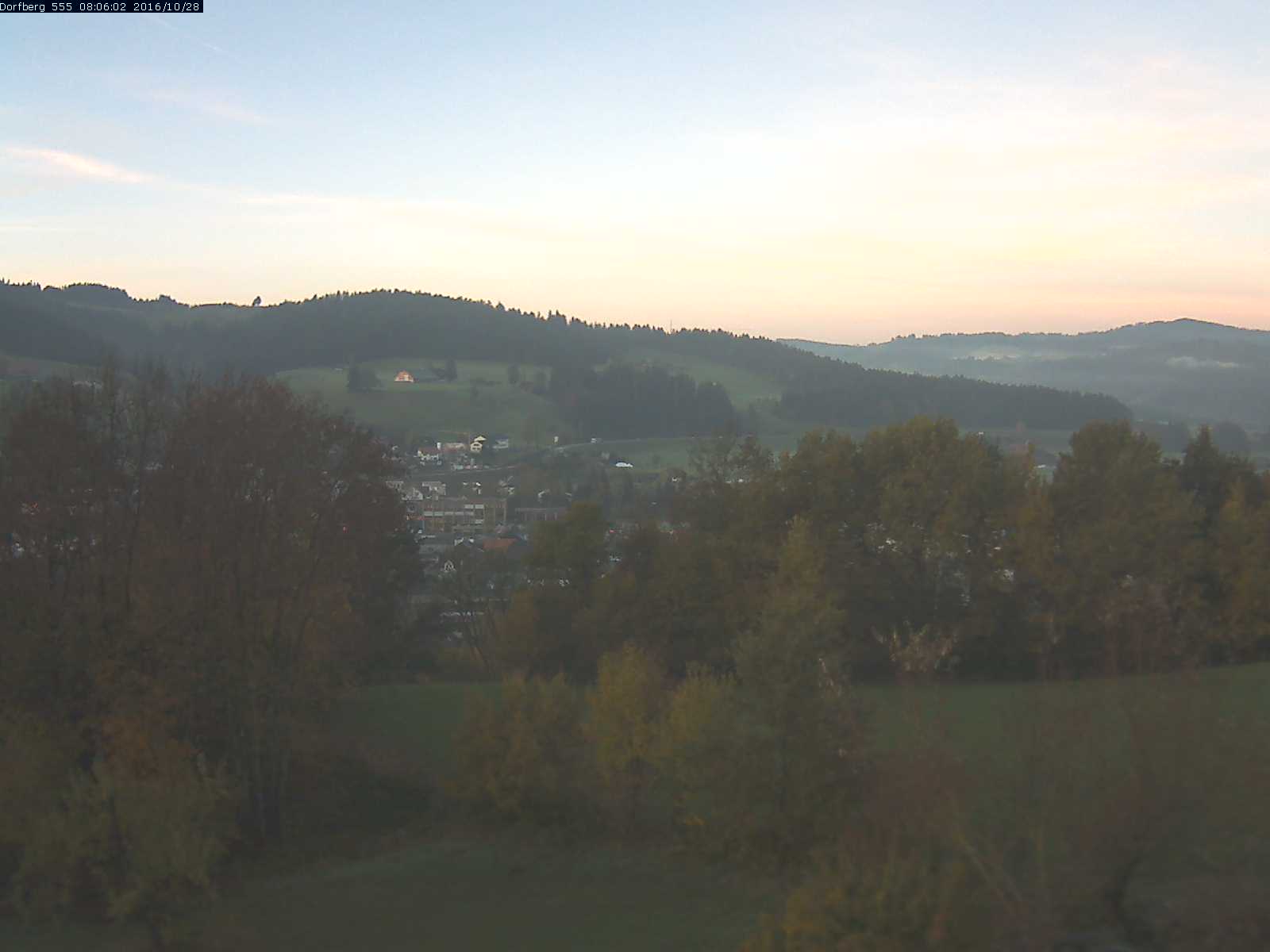 Webcam-Bild: Aussicht vom Dorfberg in Langnau 20161028-080601