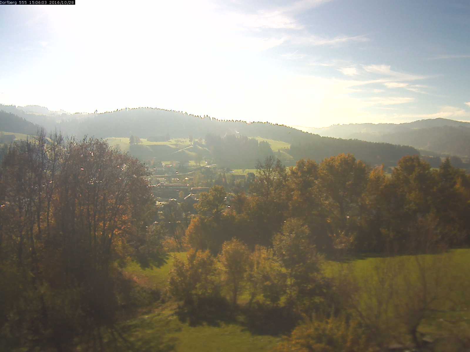 Webcam-Bild: Aussicht vom Dorfberg in Langnau 20161028-150601