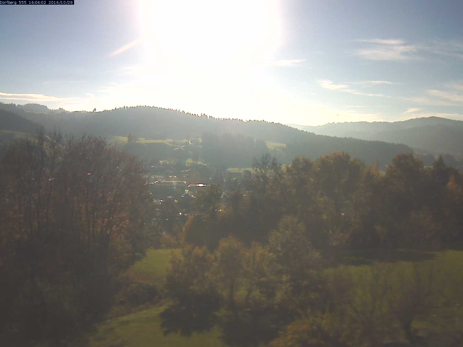 Webcam-Bild: Aussicht vom Dorfberg in Langnau 20161028-160601