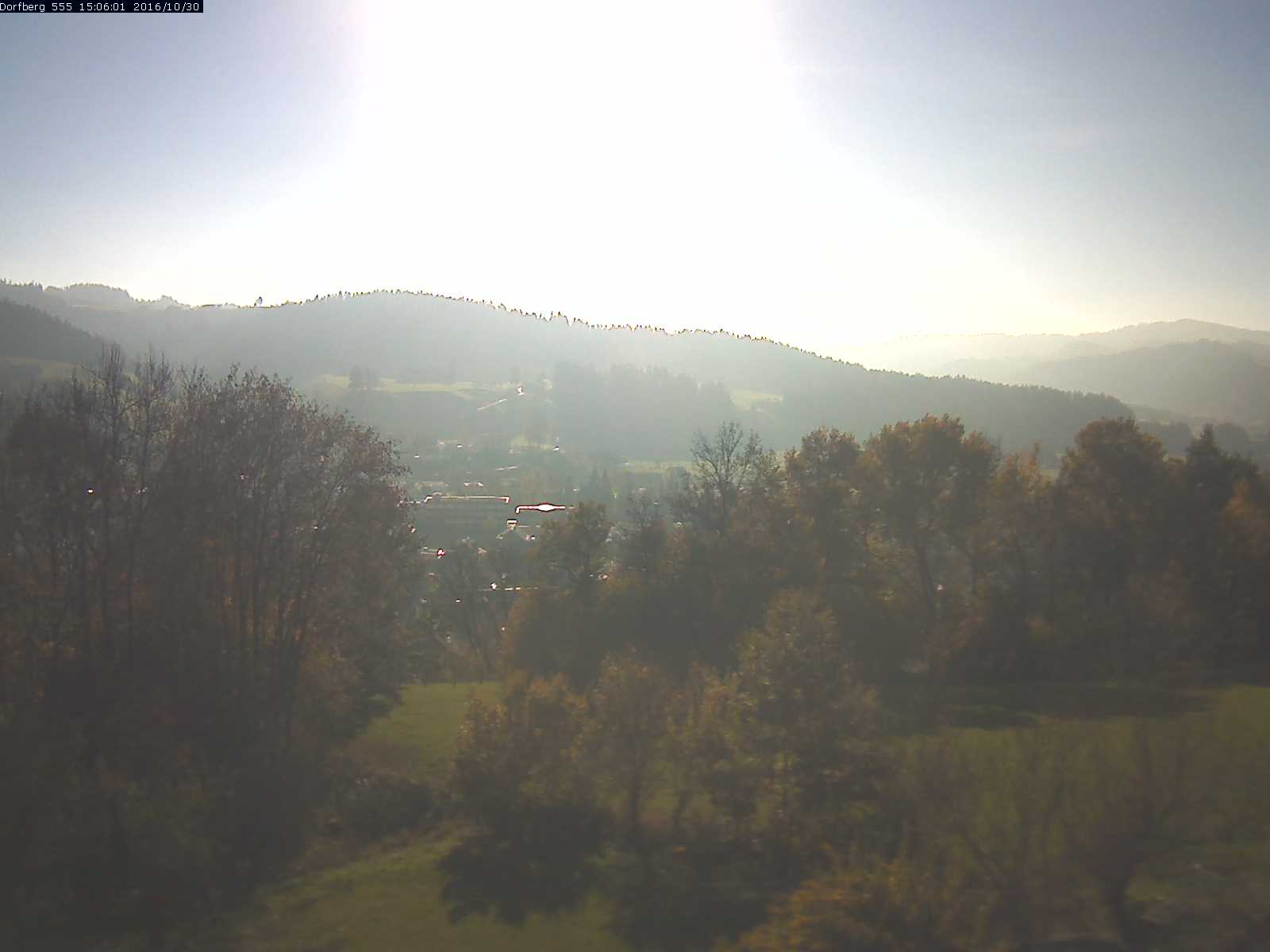 Webcam-Bild: Aussicht vom Dorfberg in Langnau 20161030-150601