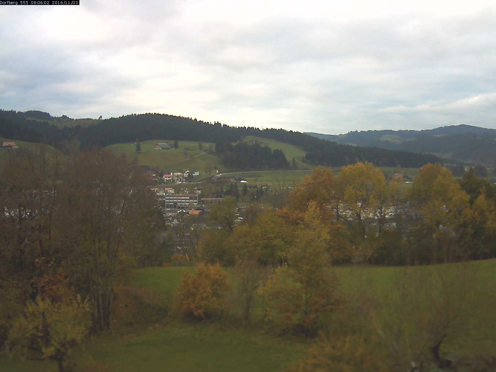 Webcam-Bild: Aussicht vom Dorfberg in Langnau 20161103-080601