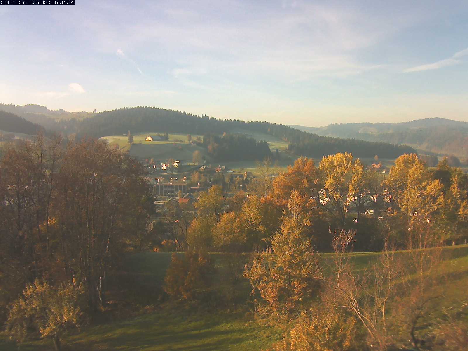 Webcam-Bild: Aussicht vom Dorfberg in Langnau 20161104-090601
