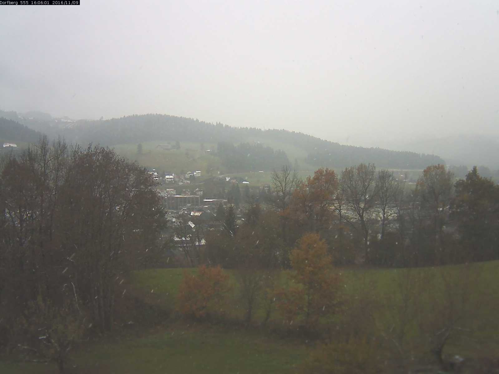 Webcam-Bild: Aussicht vom Dorfberg in Langnau 20161109-160601