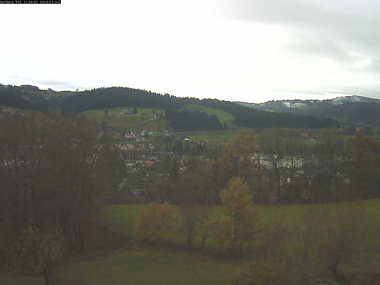 Webcam-Bild: Aussicht vom Dorfberg in Langnau 20161110-110601