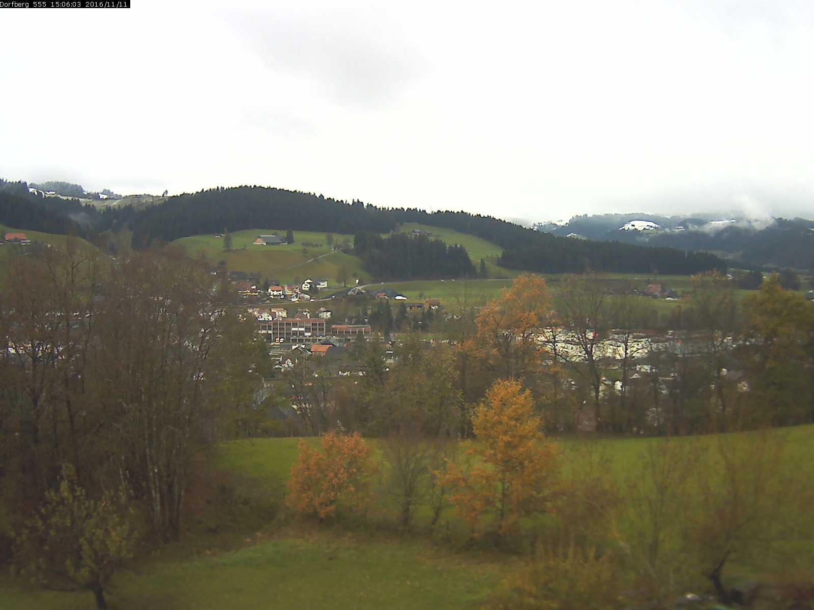 Webcam-Bild: Aussicht vom Dorfberg in Langnau 20161111-150601