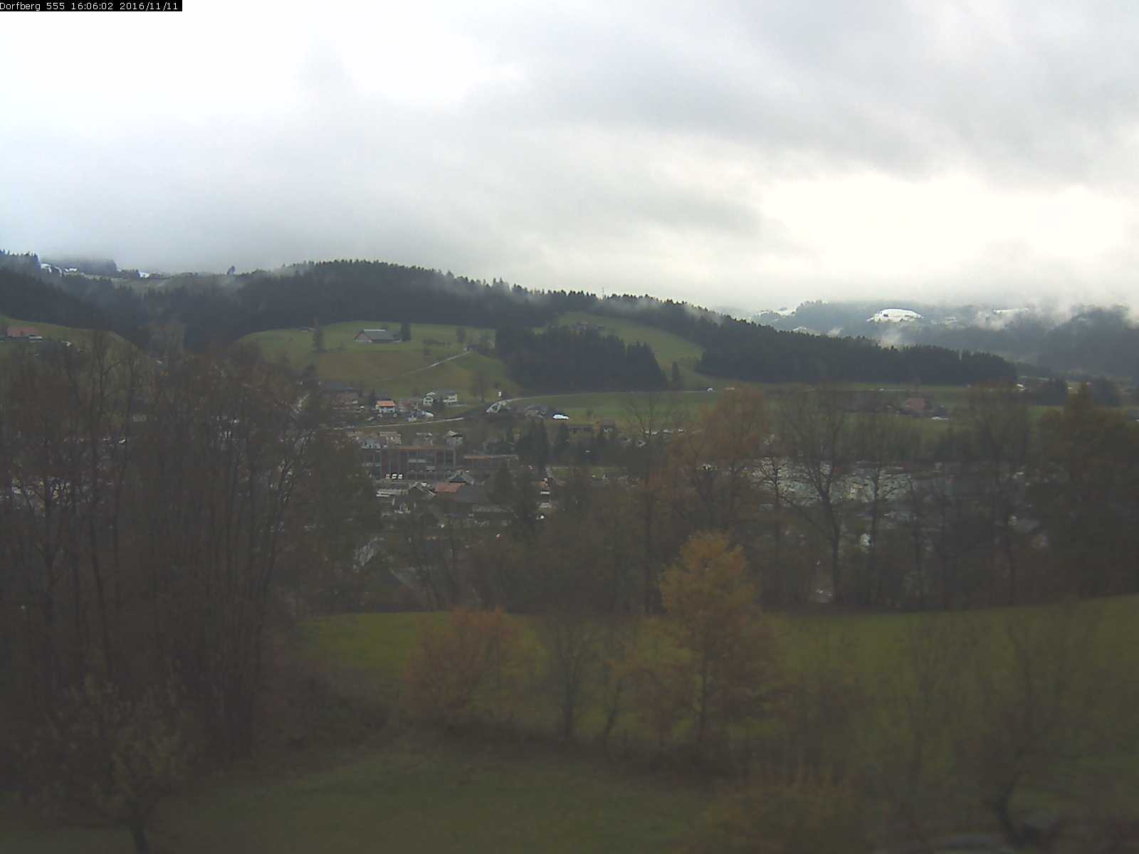 Webcam-Bild: Aussicht vom Dorfberg in Langnau 20161111-160601