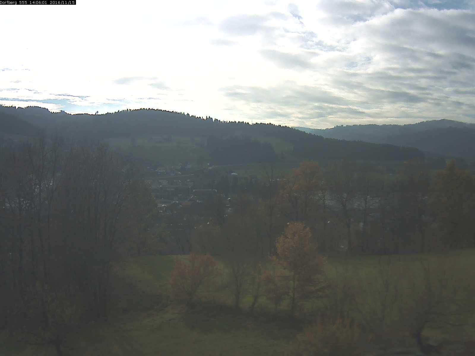 Webcam-Bild: Aussicht vom Dorfberg in Langnau 20161115-140601