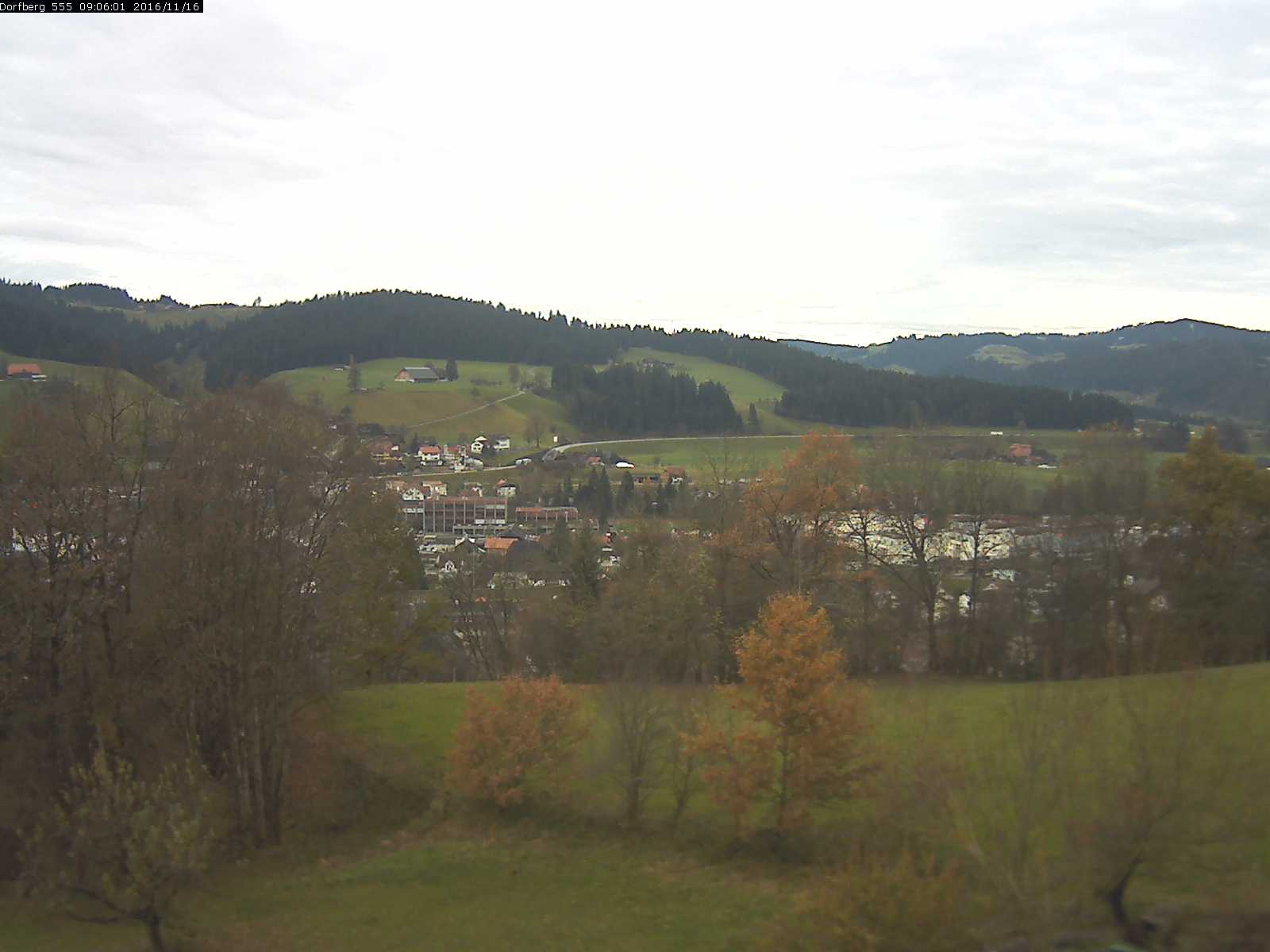 Webcam-Bild: Aussicht vom Dorfberg in Langnau 20161116-090601