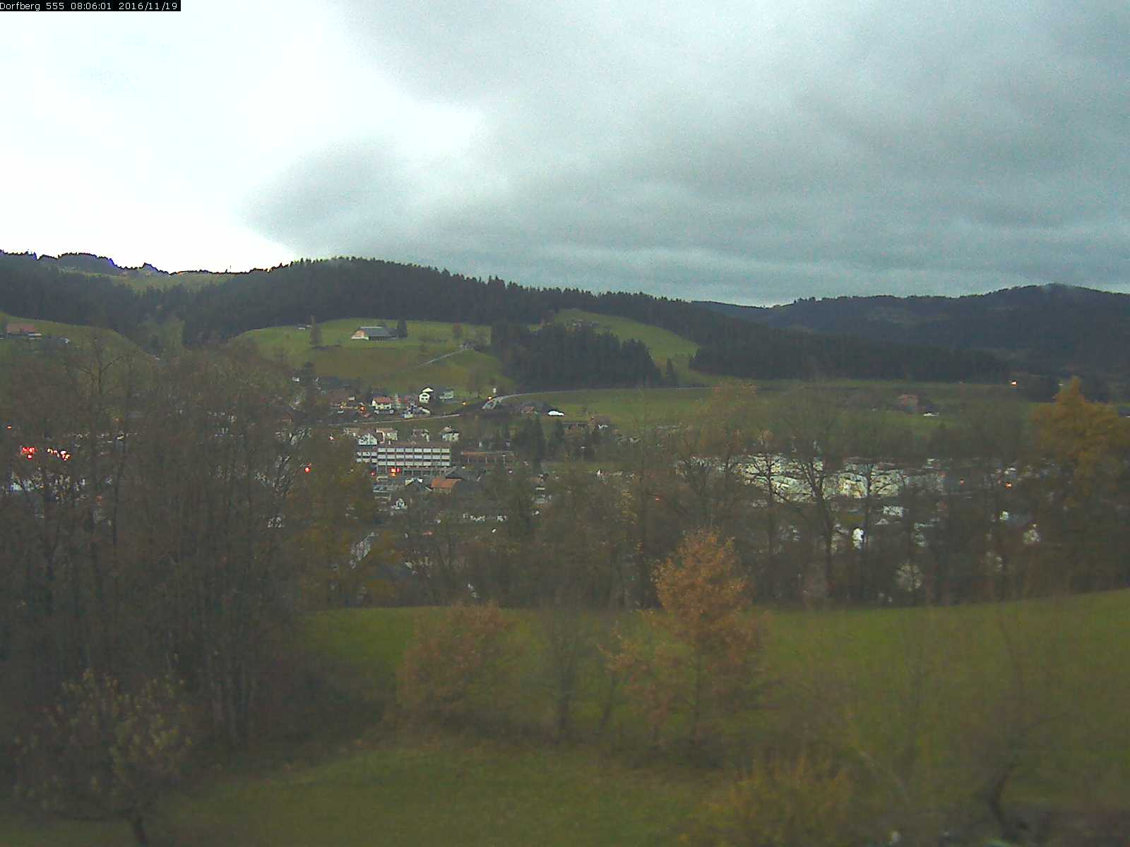 Webcam-Bild: Aussicht vom Dorfberg in Langnau 20161119-080601