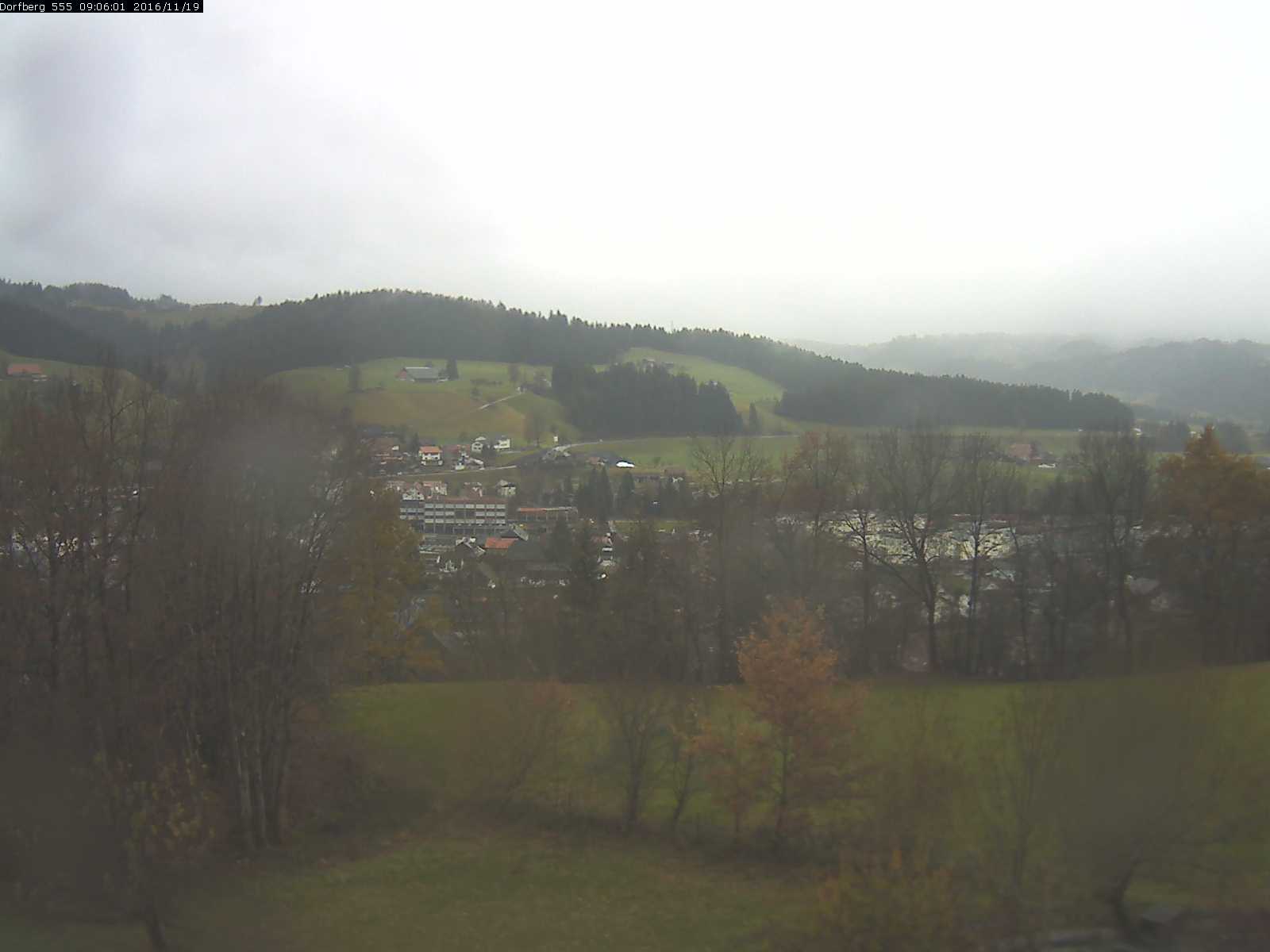 Webcam-Bild: Aussicht vom Dorfberg in Langnau 20161119-090601