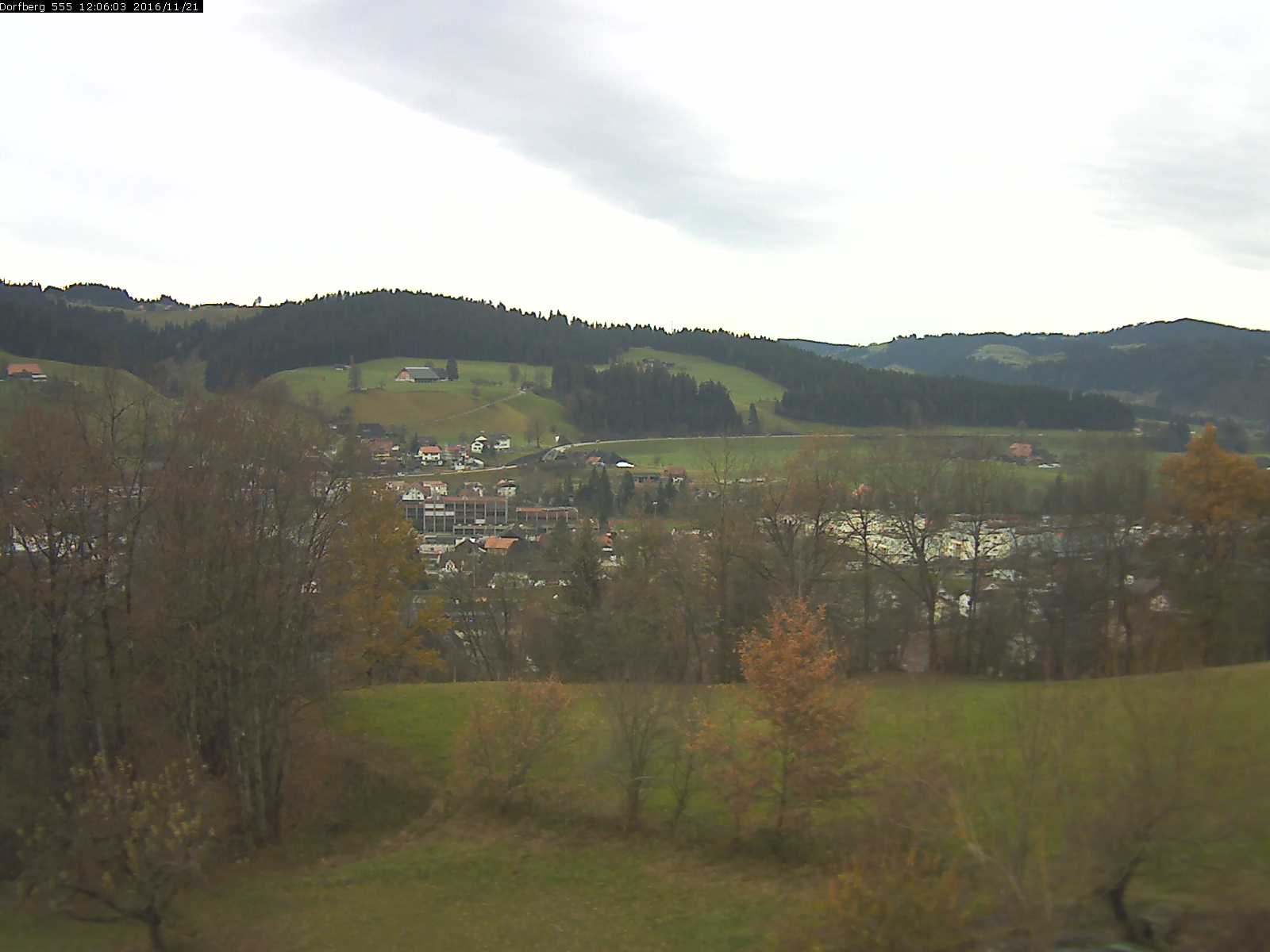 Webcam-Bild: Aussicht vom Dorfberg in Langnau 20161121-120601