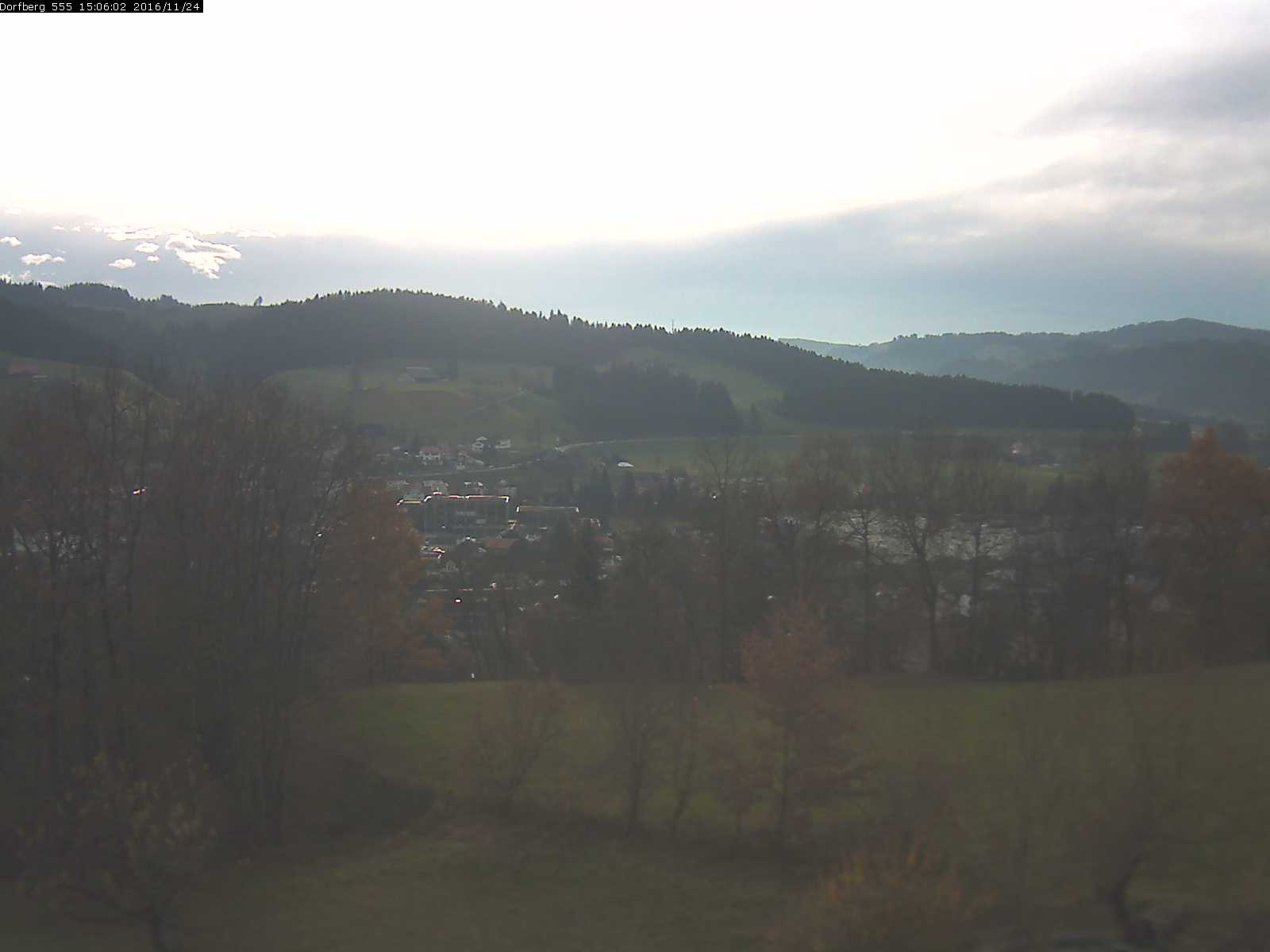 Webcam-Bild: Aussicht vom Dorfberg in Langnau 20161124-150601