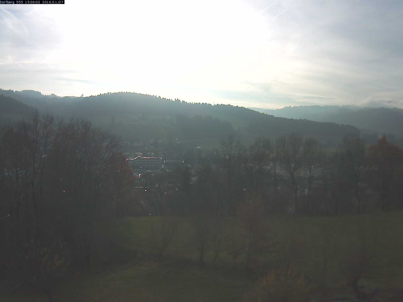 Webcam-Bild: Aussicht vom Dorfberg in Langnau 20161127-150601