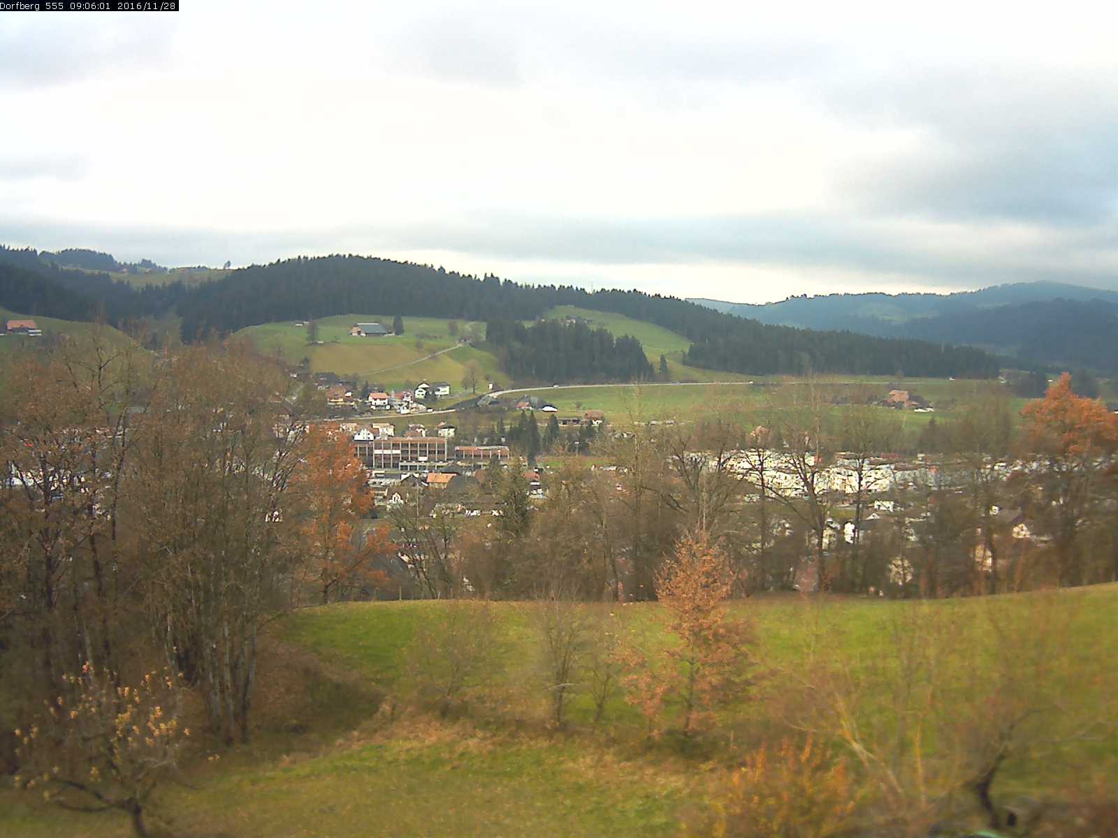 Webcam-Bild: Aussicht vom Dorfberg in Langnau 20161128-090601