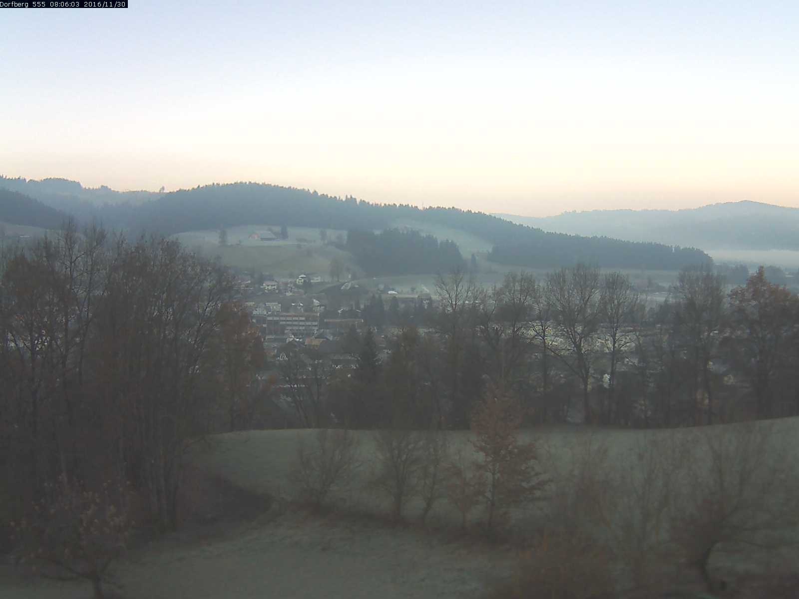 Webcam-Bild: Aussicht vom Dorfberg in Langnau 20161130-080601