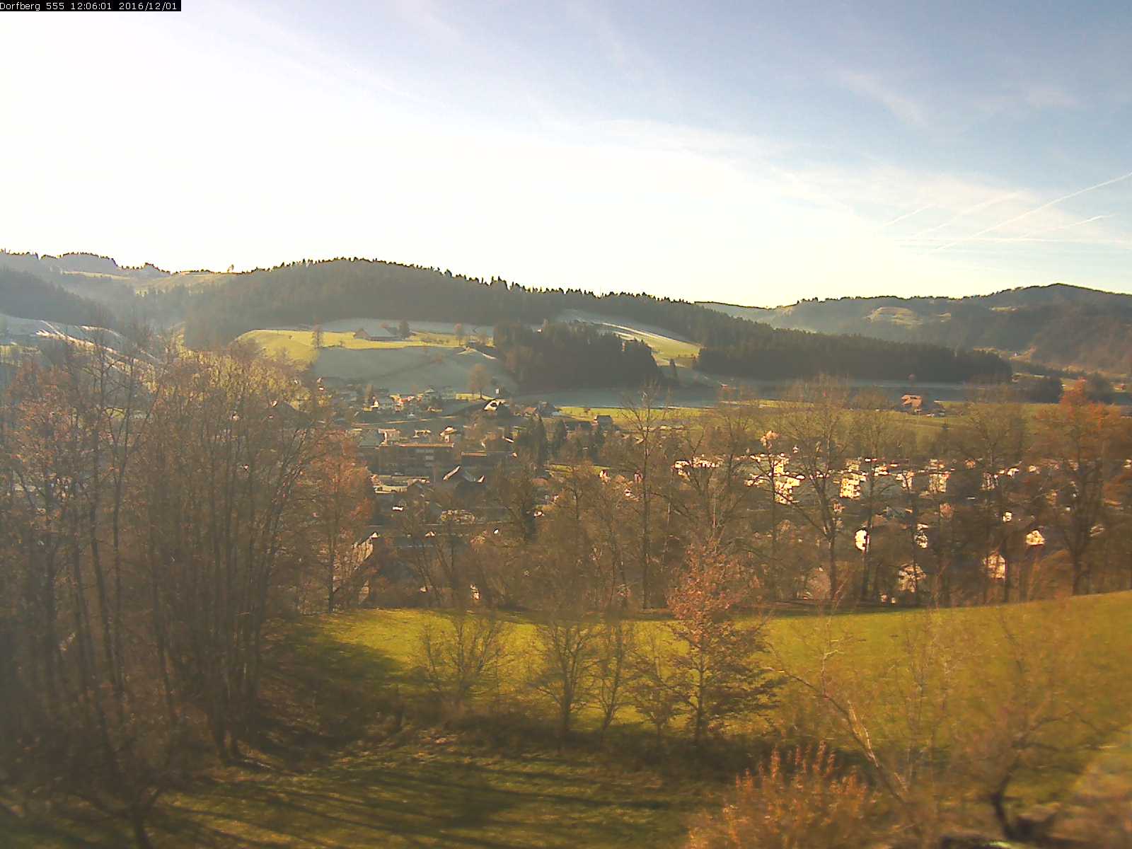 Webcam-Bild: Aussicht vom Dorfberg in Langnau 20161201-120601
