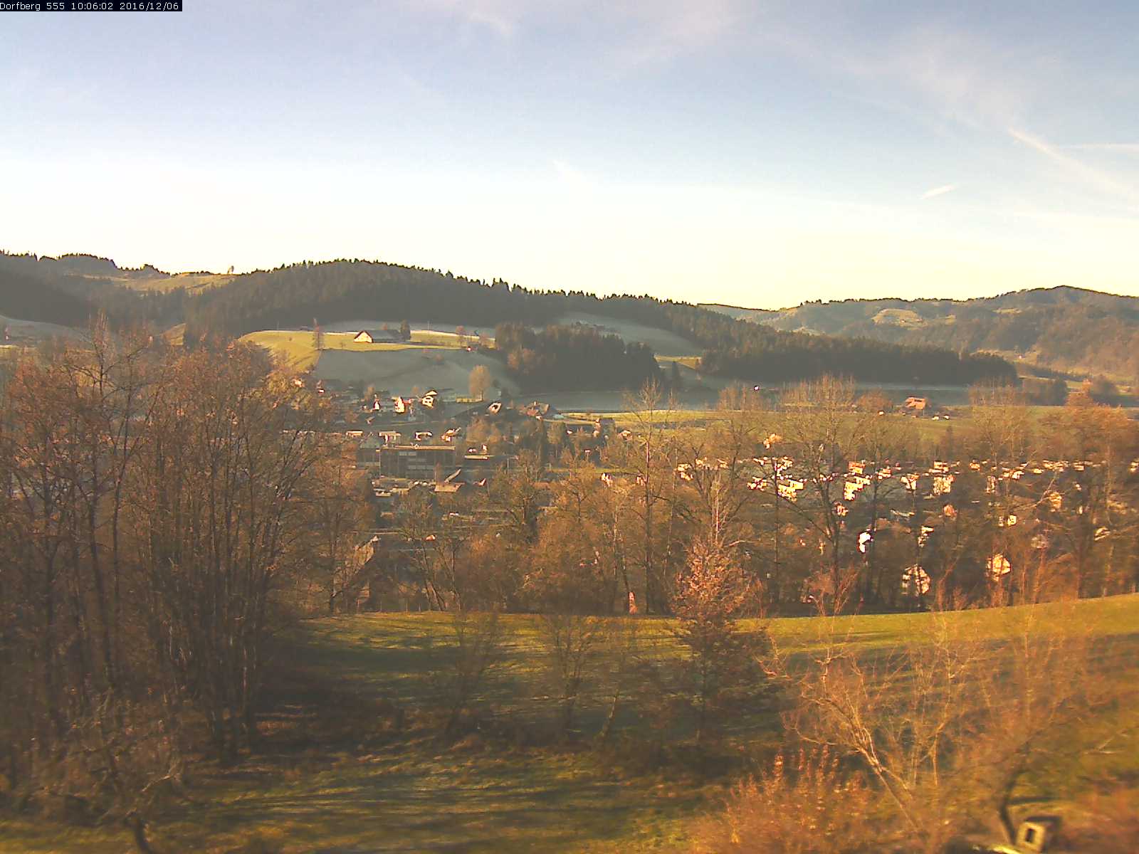 Webcam-Bild: Aussicht vom Dorfberg in Langnau 20161206-100601