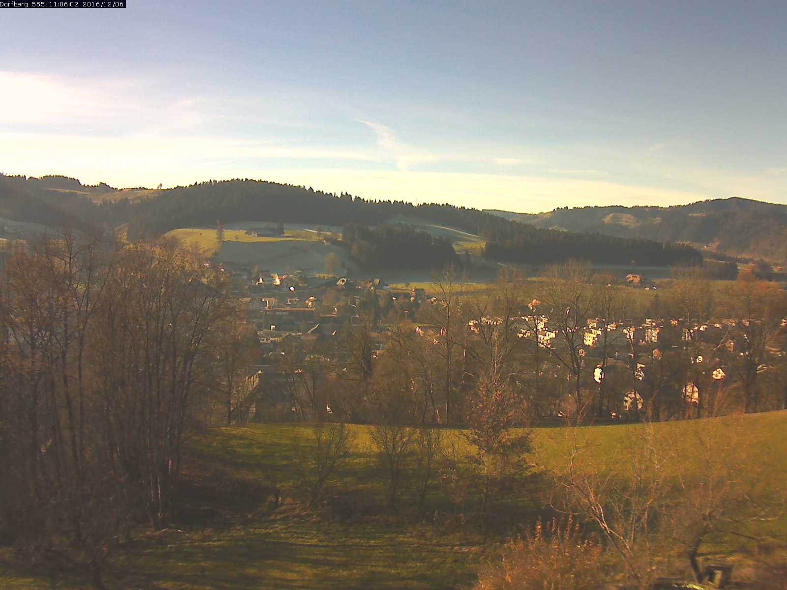 Webcam-Bild: Aussicht vom Dorfberg in Langnau 20161206-110602