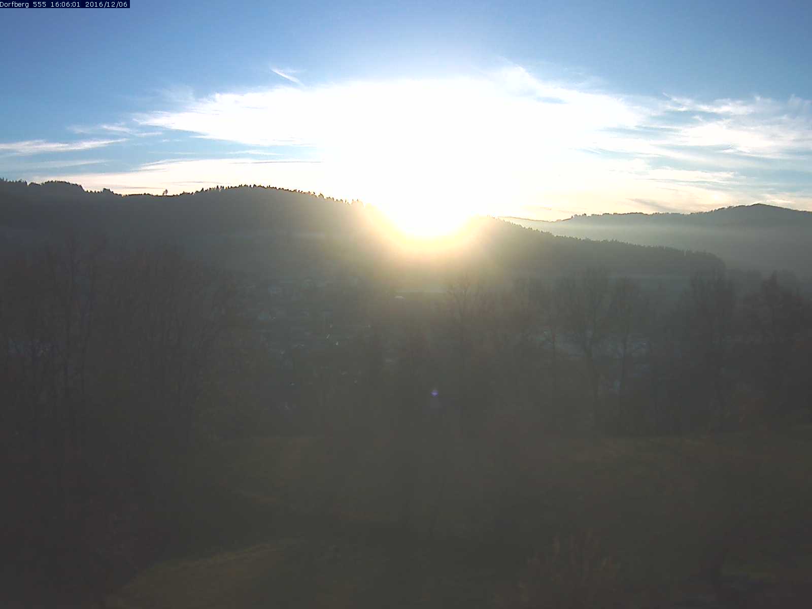 Webcam-Bild: Aussicht vom Dorfberg in Langnau 20161206-160601