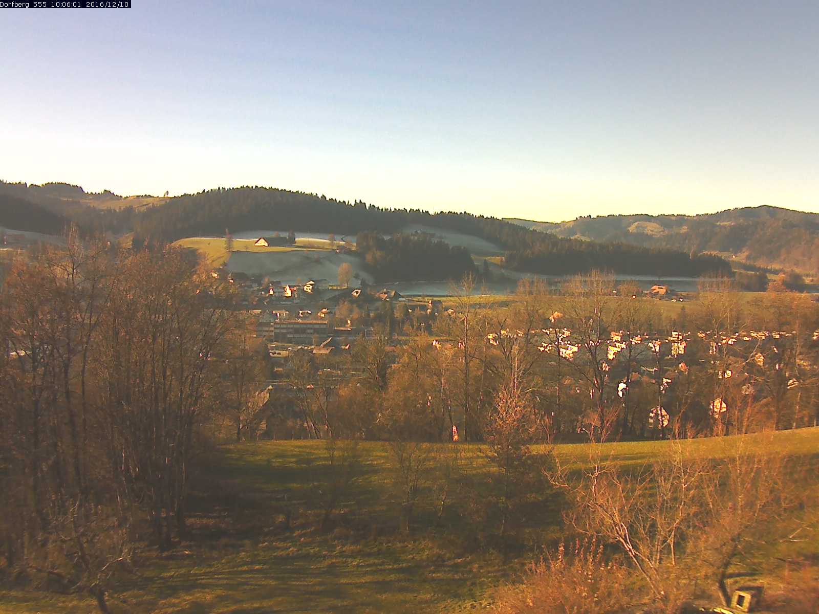 Webcam-Bild: Aussicht vom Dorfberg in Langnau 20161210-100601