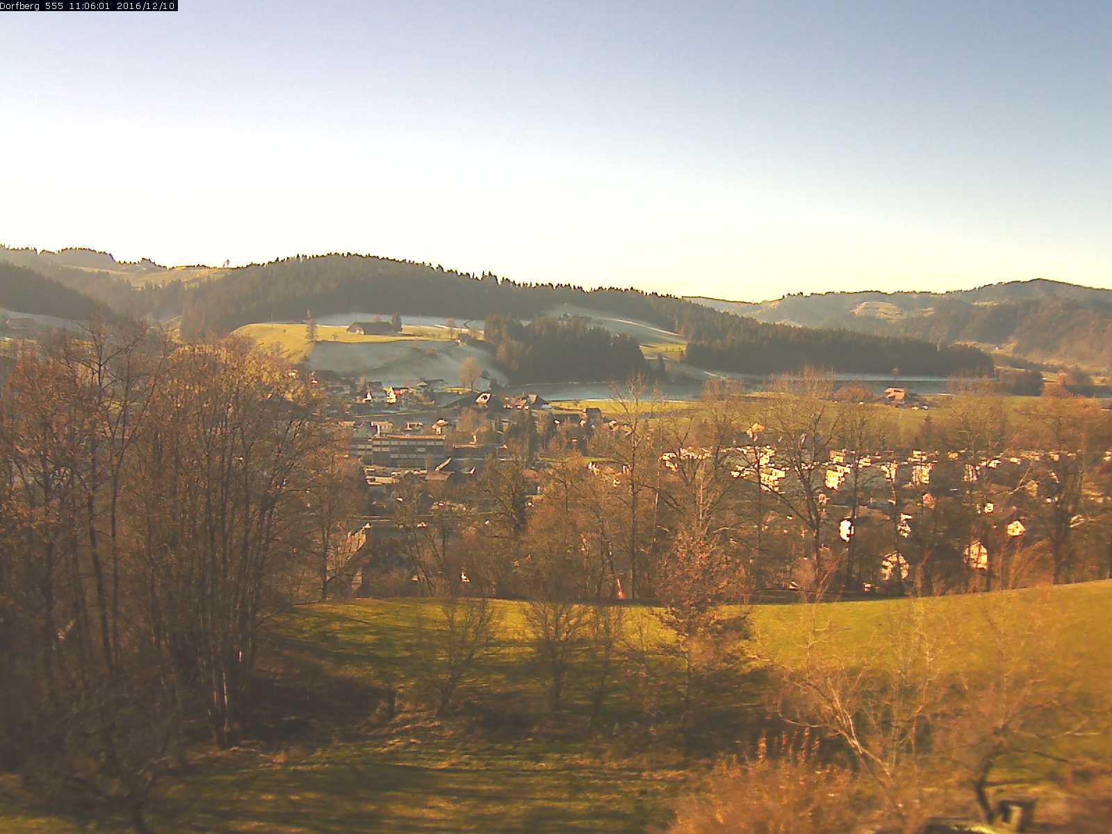 Webcam-Bild: Aussicht vom Dorfberg in Langnau 20161210-110601