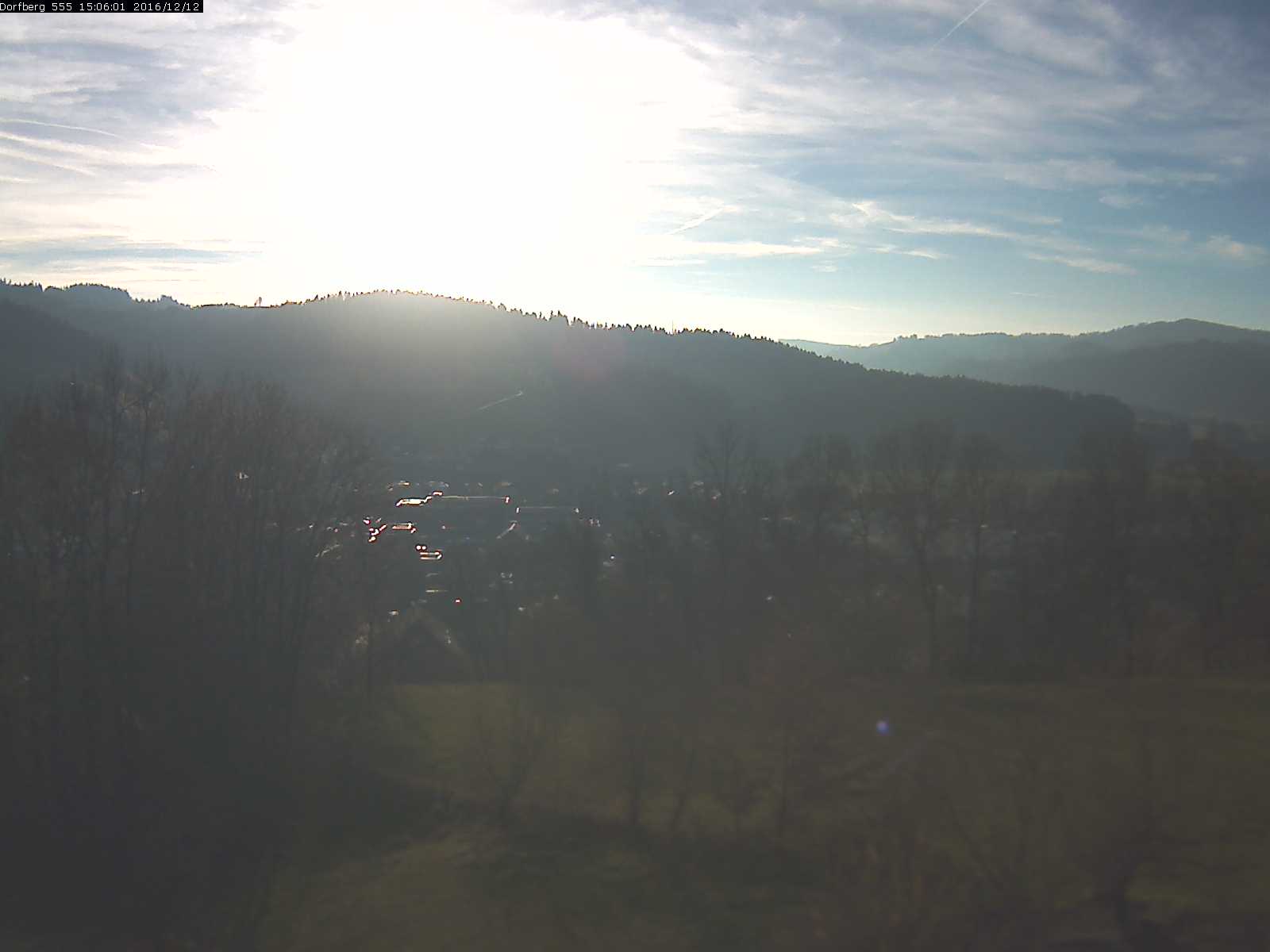 Webcam-Bild: Aussicht vom Dorfberg in Langnau 20161212-150601