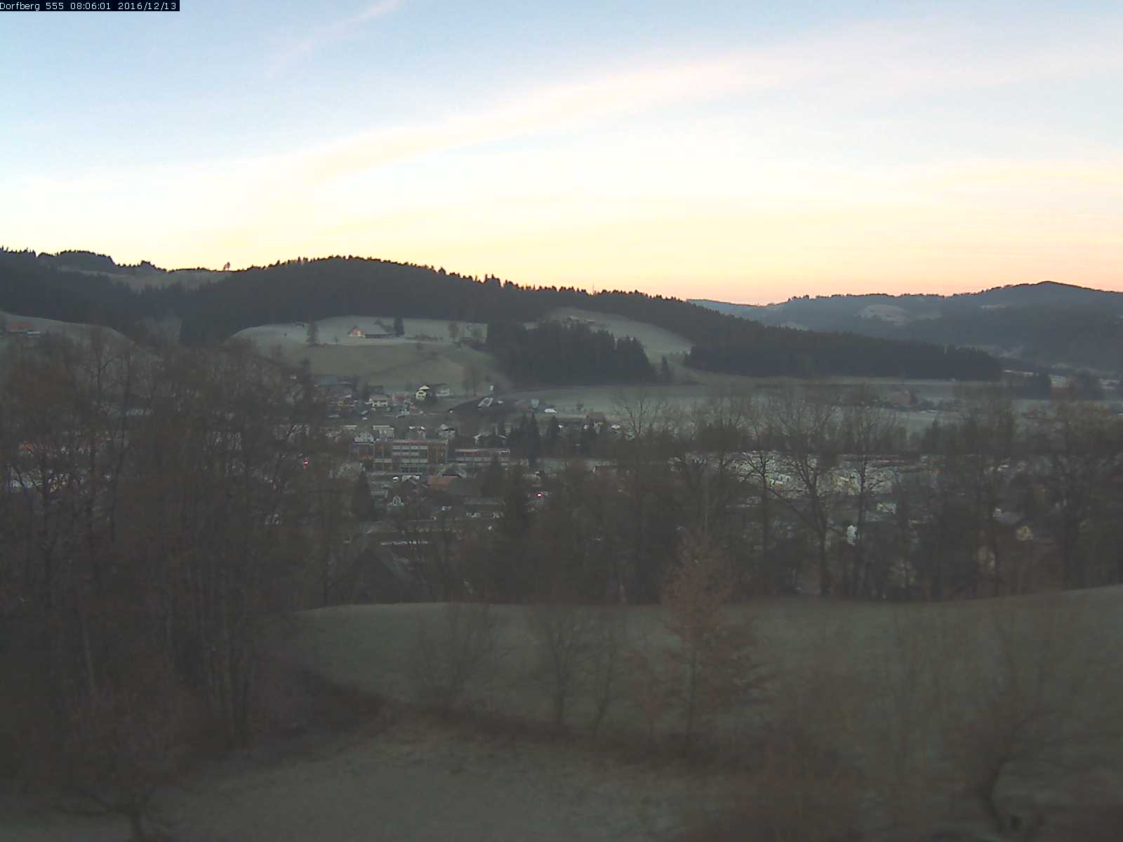 Webcam-Bild: Aussicht vom Dorfberg in Langnau 20161213-080601