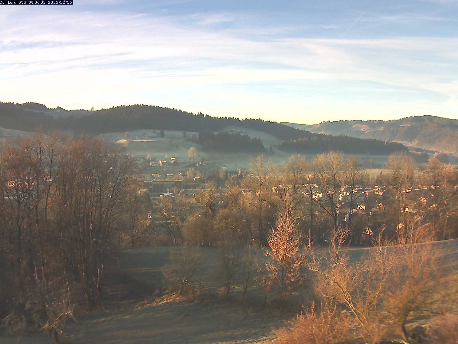 Webcam-Bild: Aussicht vom Dorfberg in Langnau 20161216-090601
