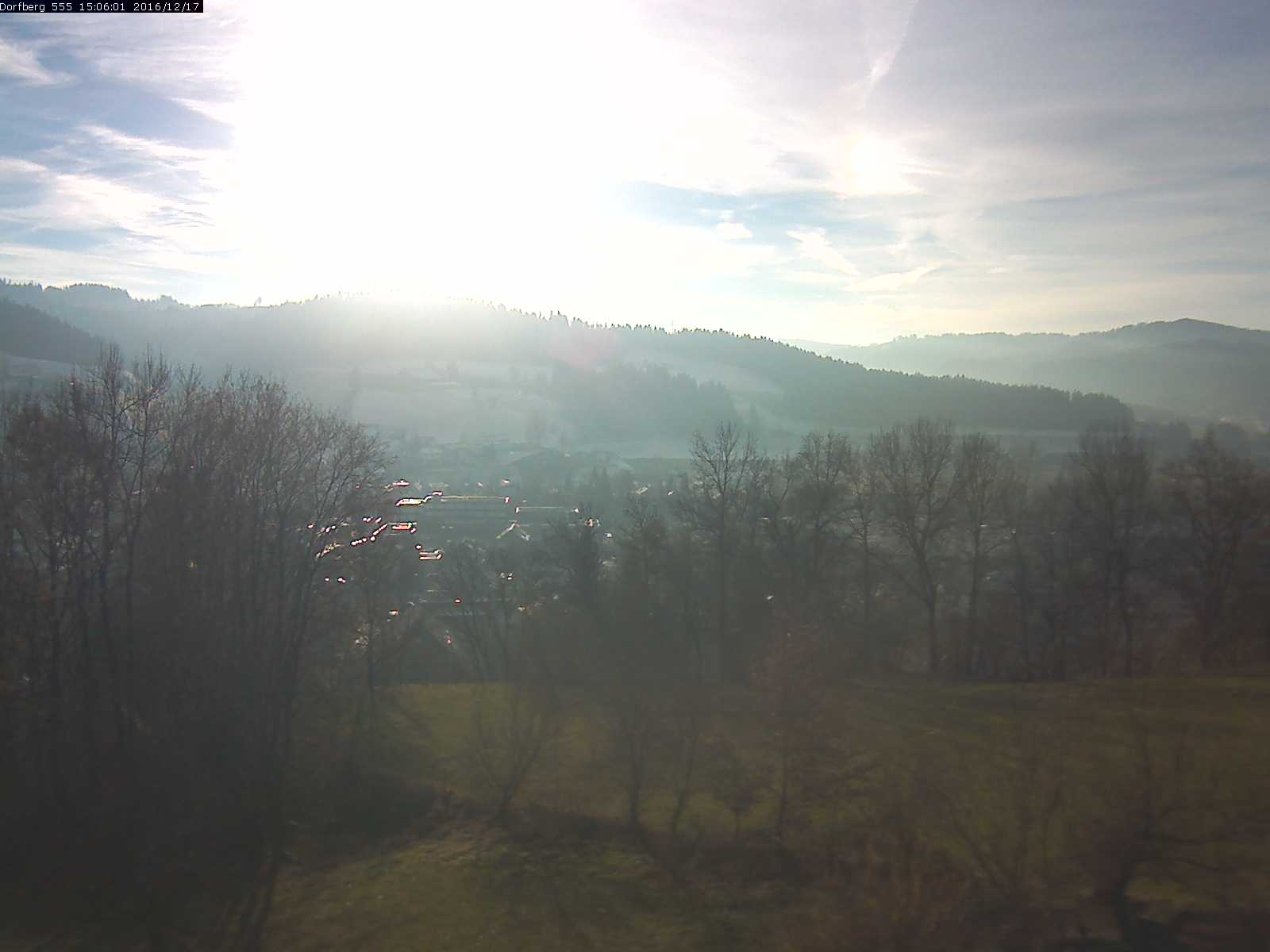 Webcam-Bild: Aussicht vom Dorfberg in Langnau 20161217-150601