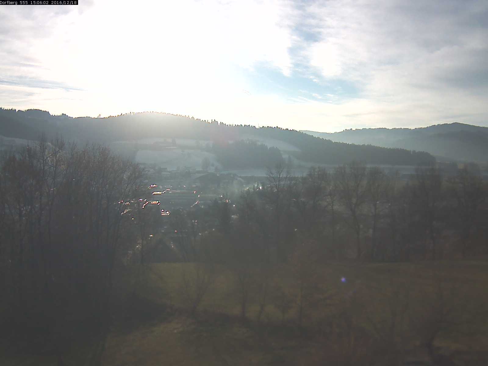 Webcam-Bild: Aussicht vom Dorfberg in Langnau 20161218-150601