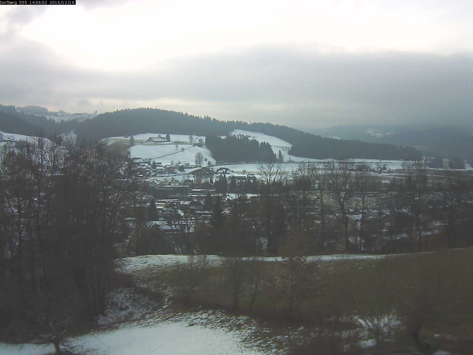 Webcam-Bild: Aussicht vom Dorfberg in Langnau 20161219-140601