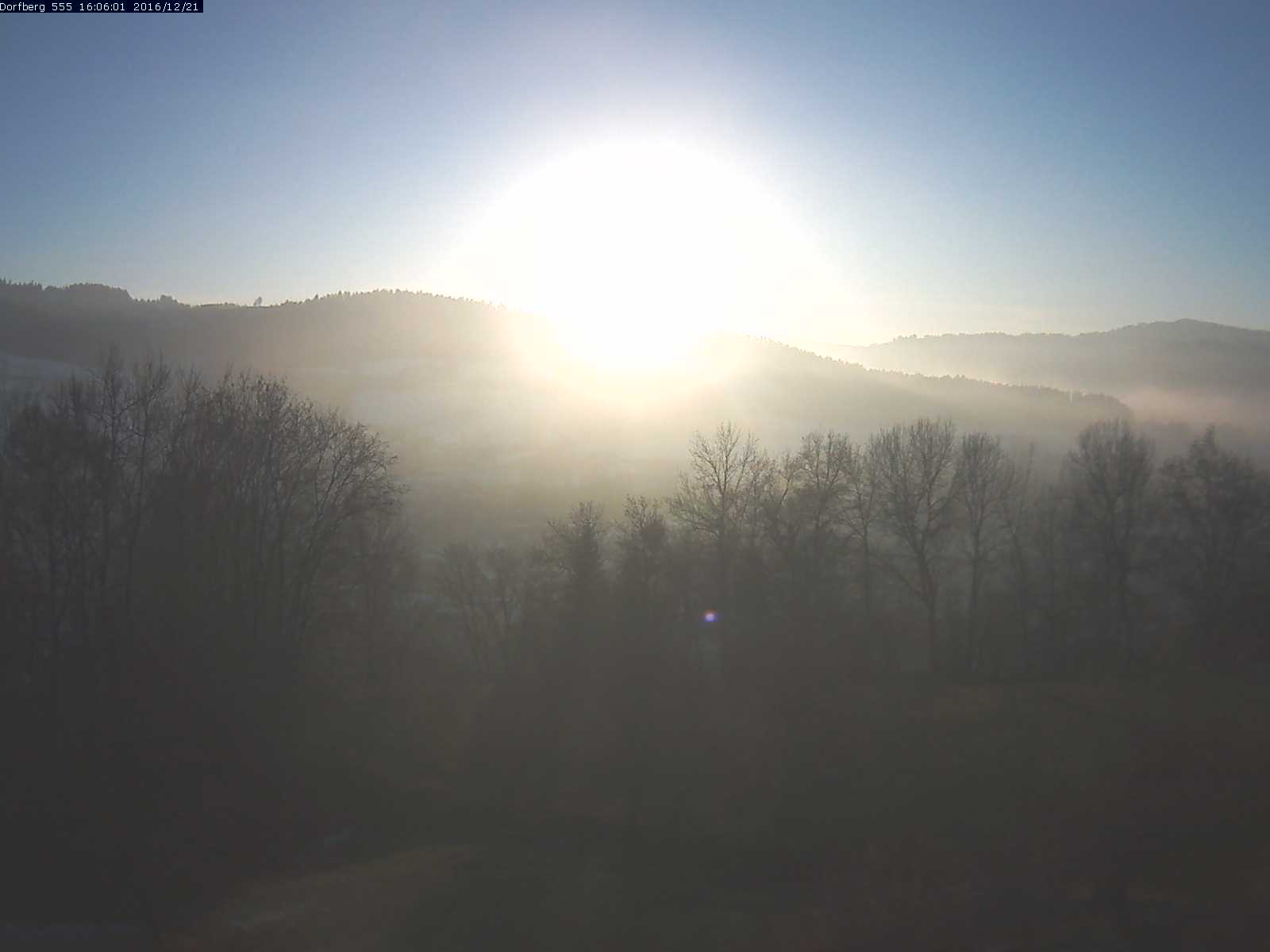 Webcam-Bild: Aussicht vom Dorfberg in Langnau 20161221-160601