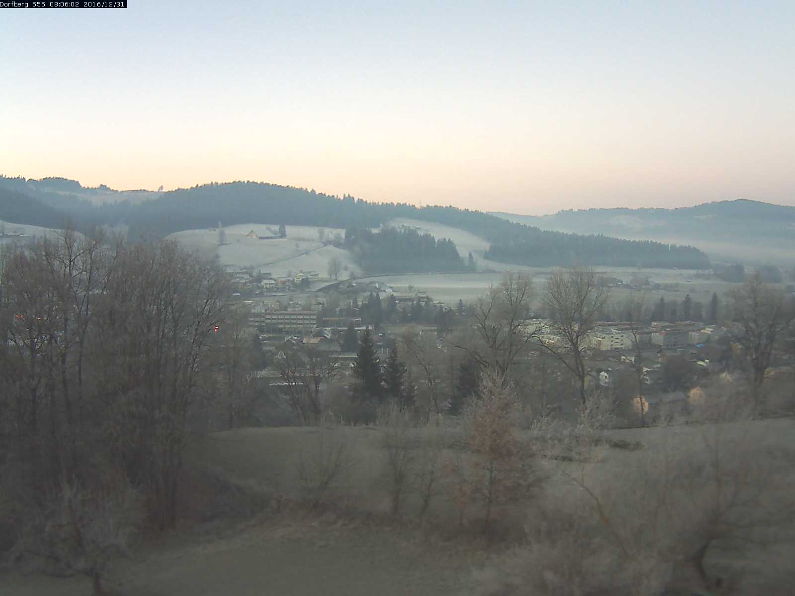 Webcam-Bild: Aussicht vom Dorfberg in Langnau 20161231-080601