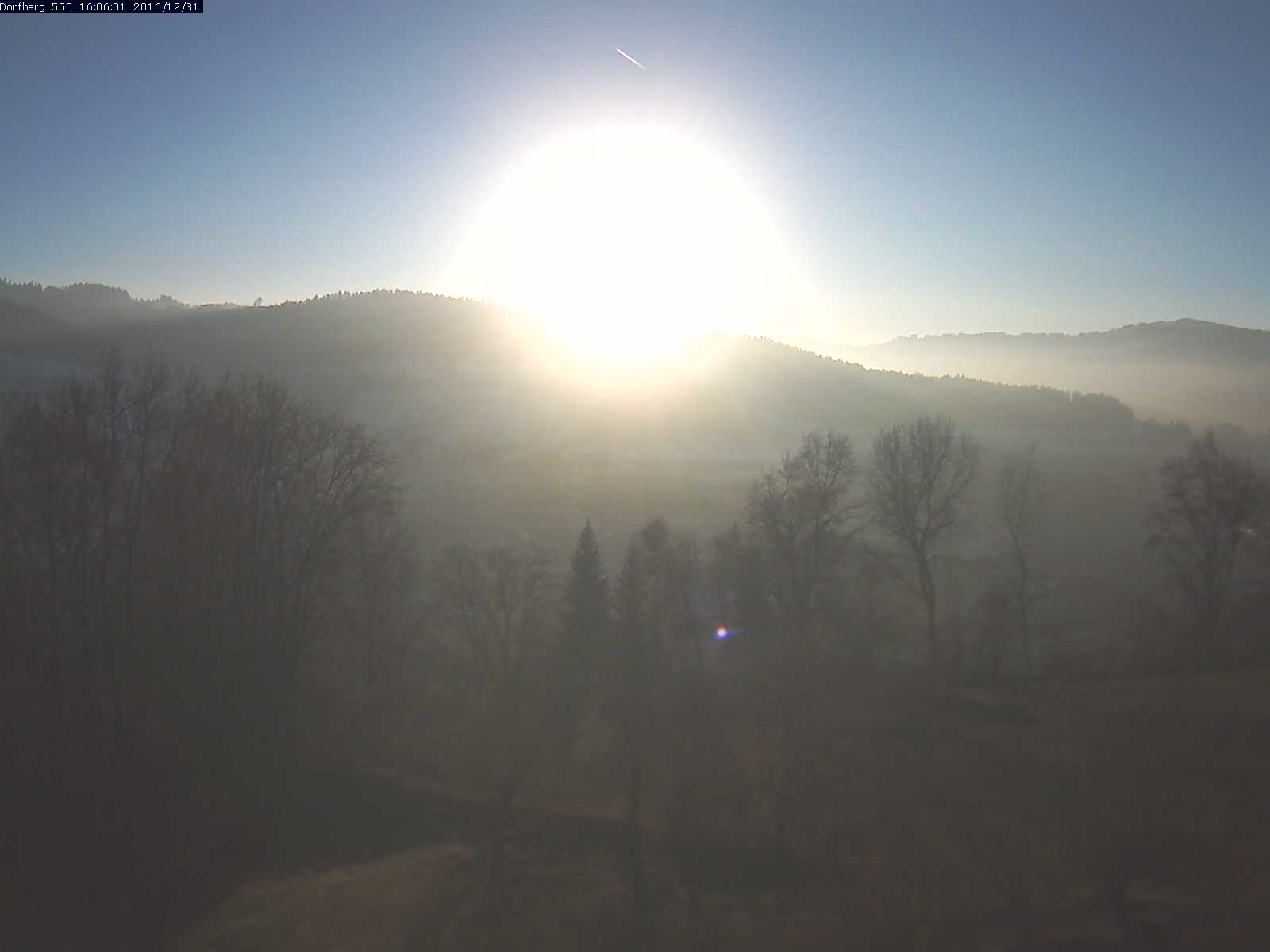 Webcam-Bild: Aussicht vom Dorfberg in Langnau 20161231-160601