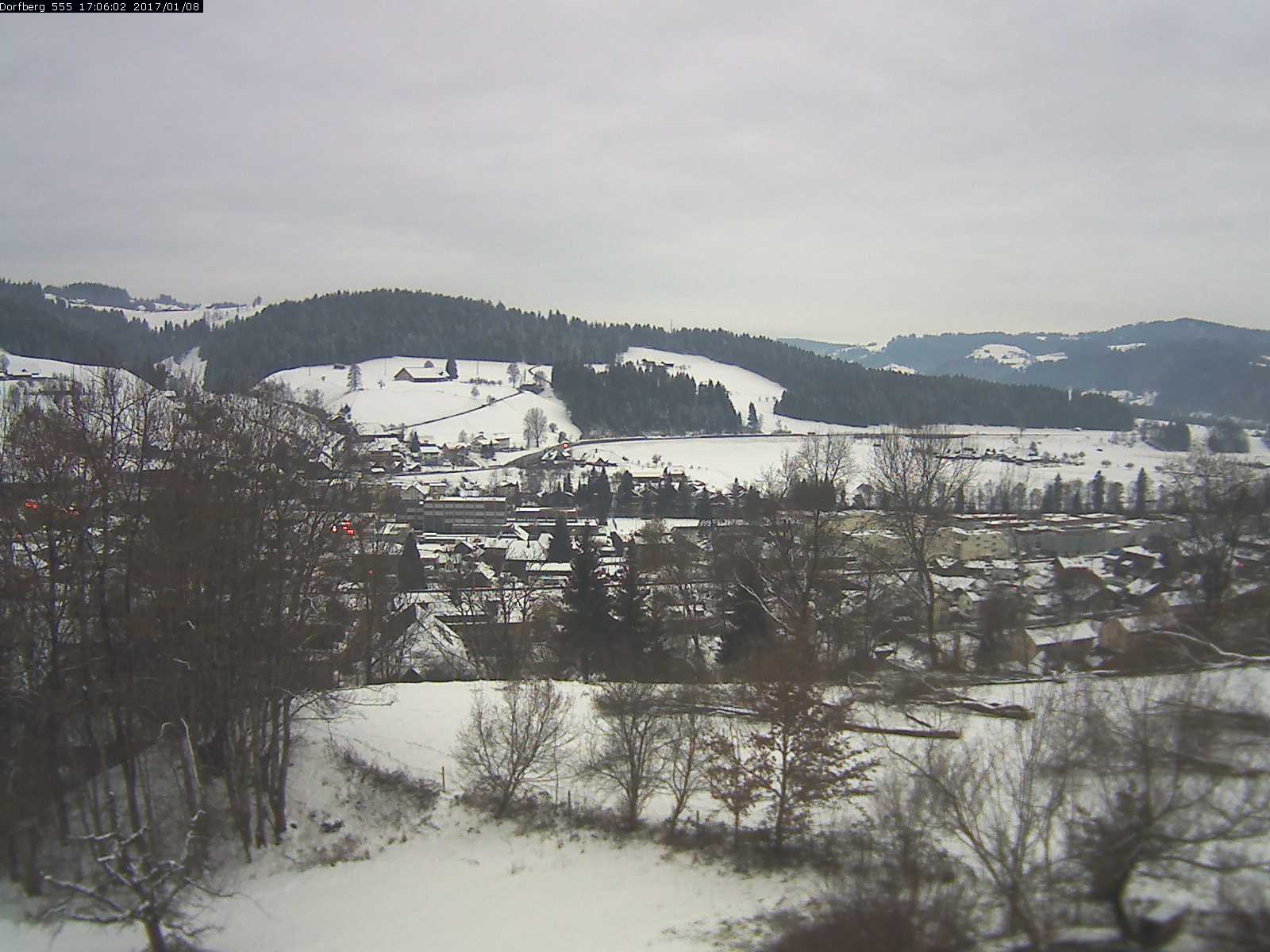 Webcam-Bild: Aussicht vom Dorfberg in Langnau 20170108-170601