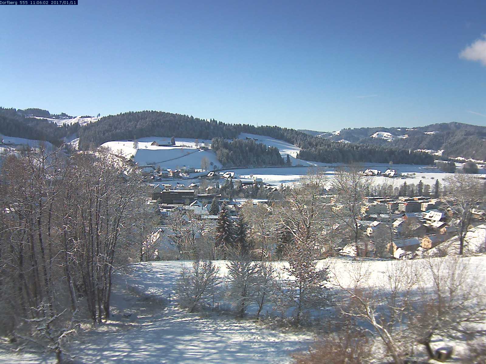 Webcam-Bild: Aussicht vom Dorfberg in Langnau 20170111-110601