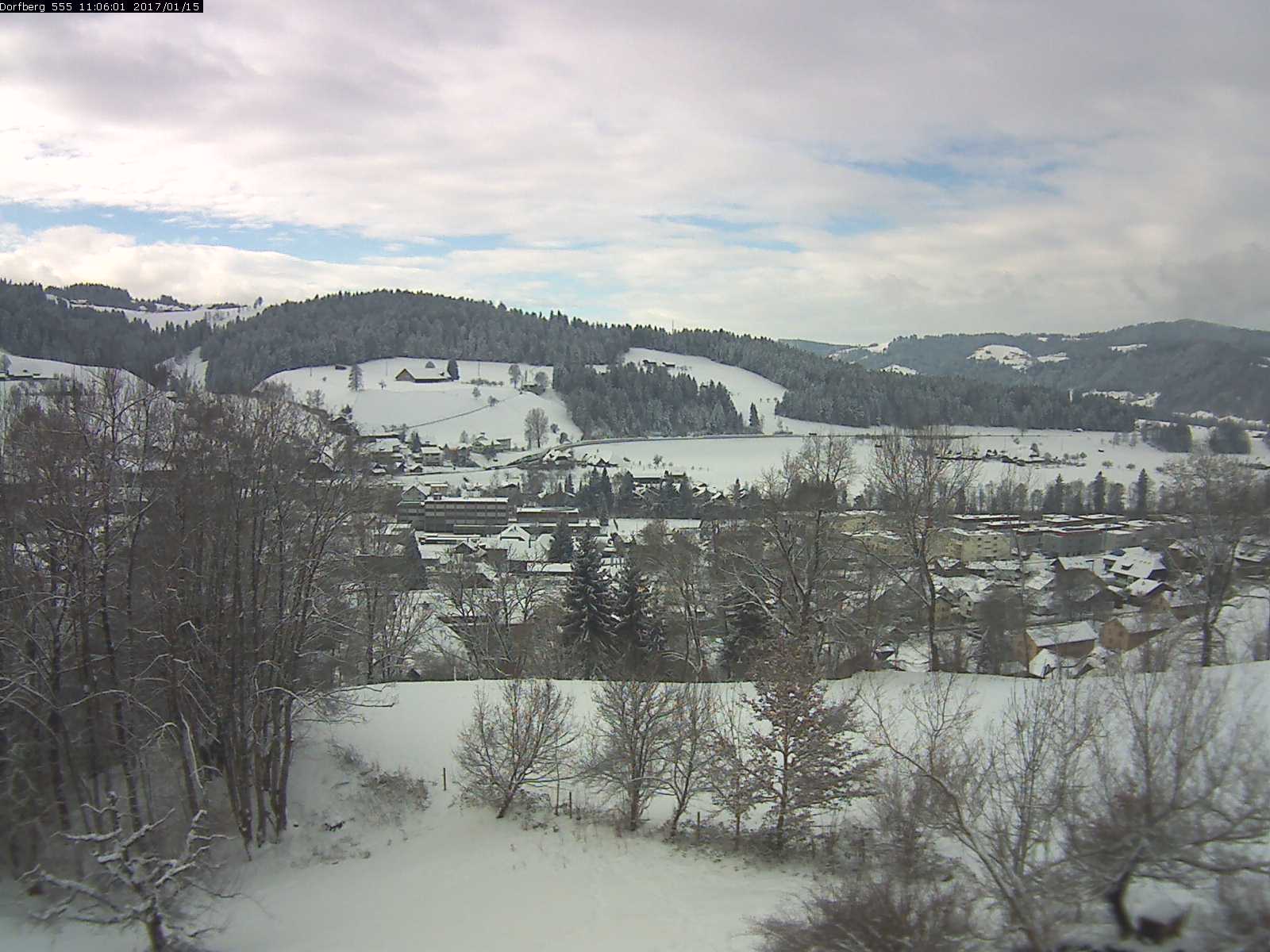 Webcam-Bild: Aussicht vom Dorfberg in Langnau 20170115-110601