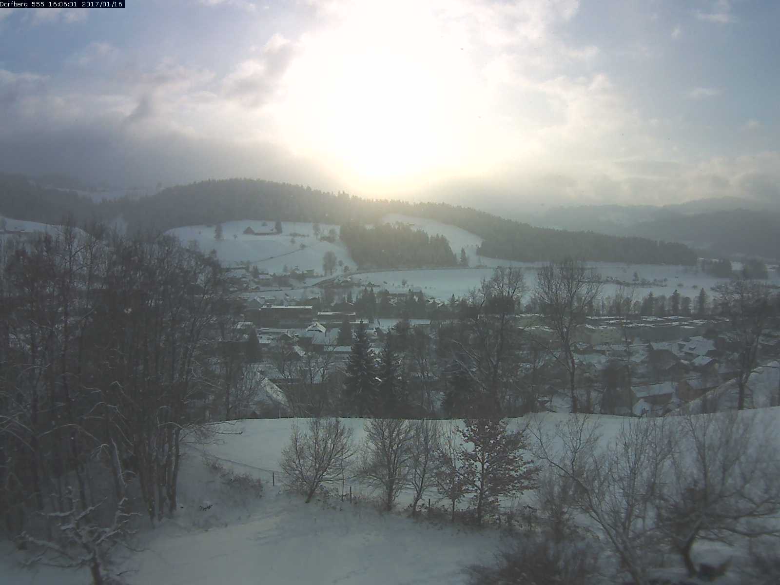 Webcam-Bild: Aussicht vom Dorfberg in Langnau 20170116-160601