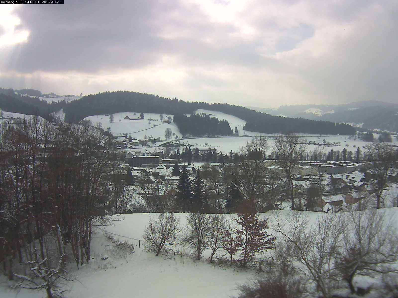 Webcam-Bild: Aussicht vom Dorfberg in Langnau 20170118-140601