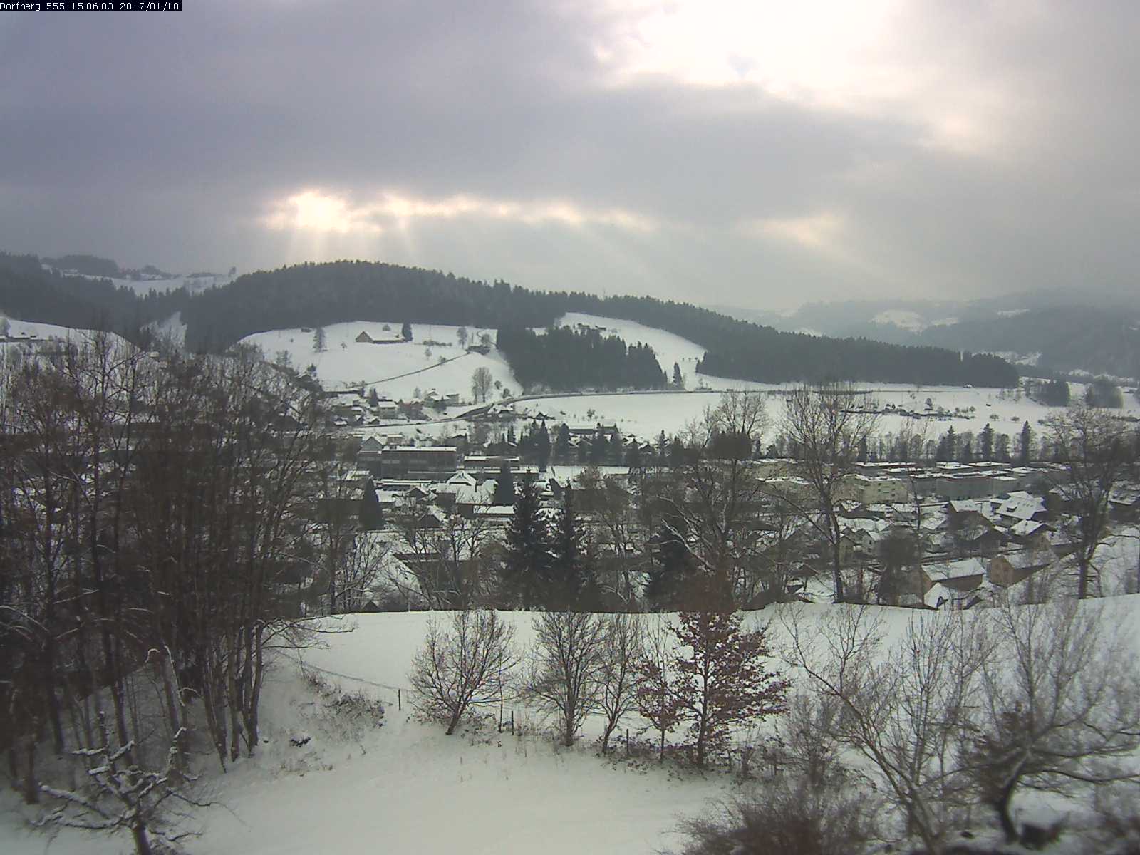 Webcam-Bild: Aussicht vom Dorfberg in Langnau 20170118-150601