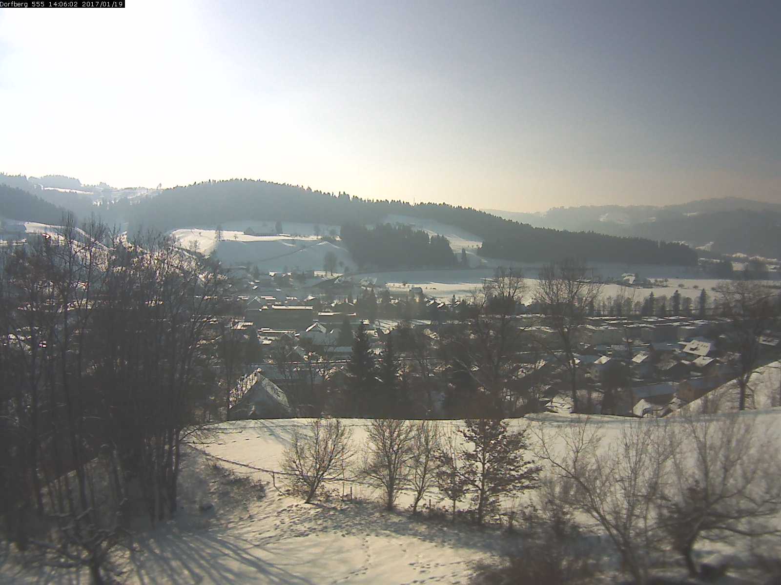 Webcam-Bild: Aussicht vom Dorfberg in Langnau 20170119-140601