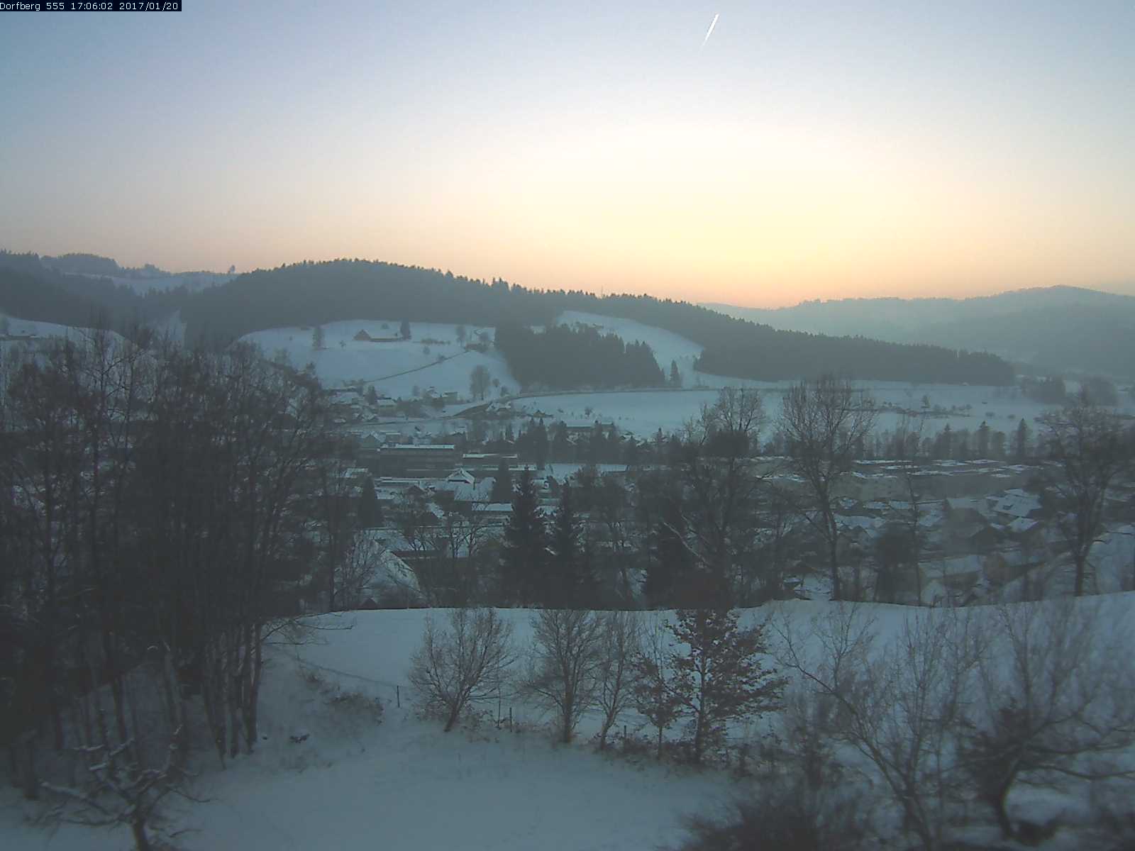 Webcam-Bild: Aussicht vom Dorfberg in Langnau 20170120-170601